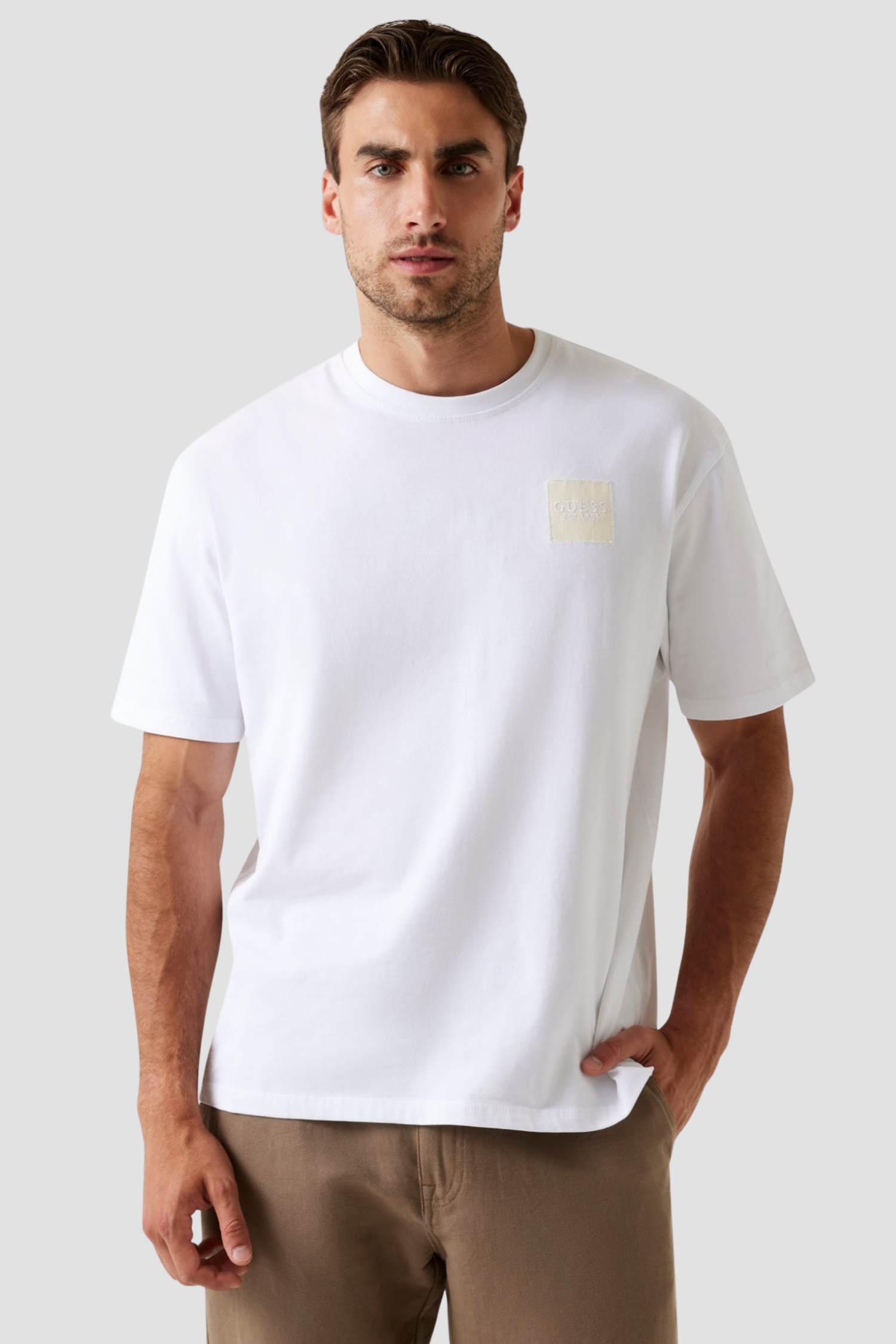 Мужская белая футболка Белый XXL Guess M5YI27.KCCM1;G011 Мужская белая футболка Белый XXL Guess M5YI27.KCCM1;G011