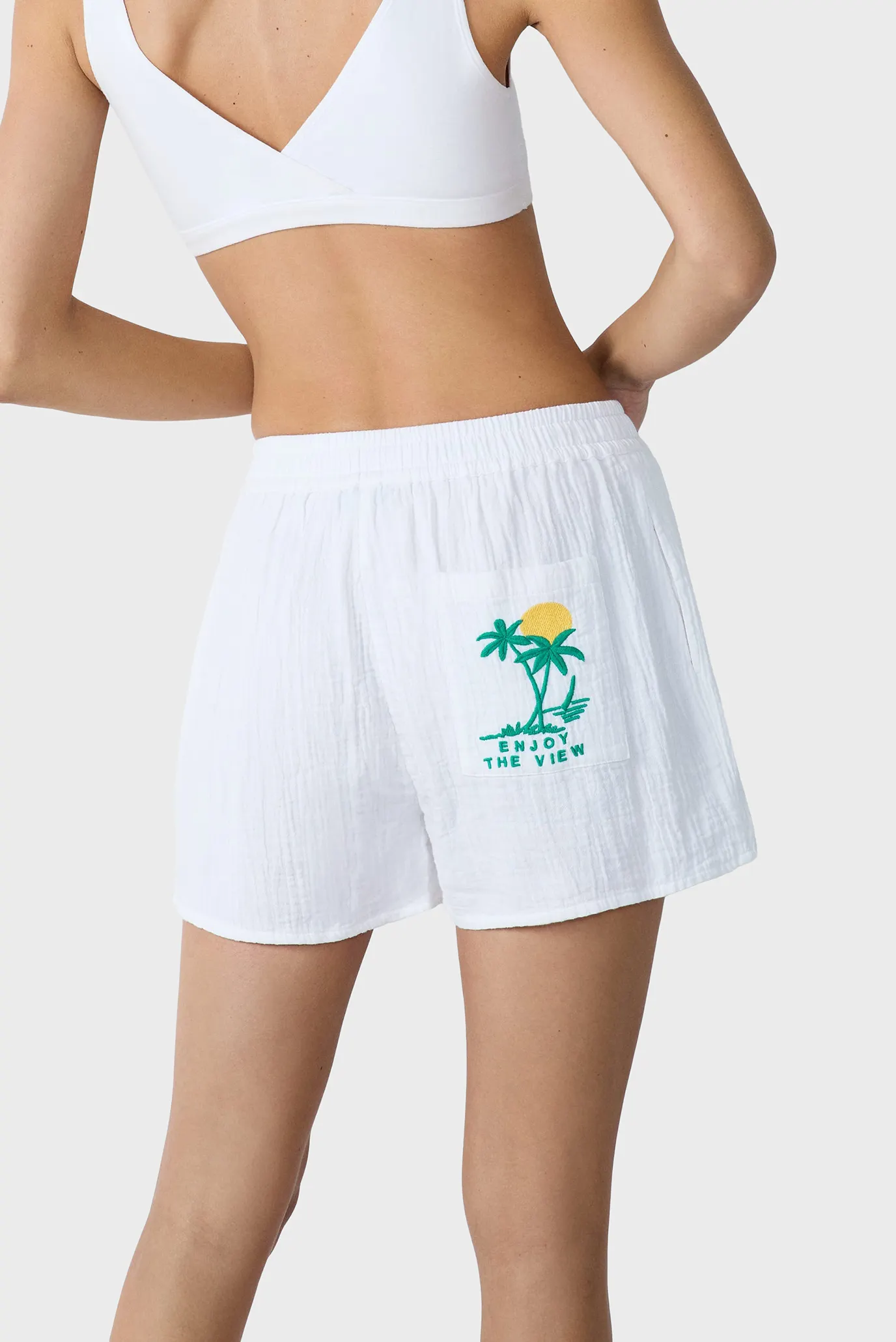 Женские белые шорты FAZIL 3