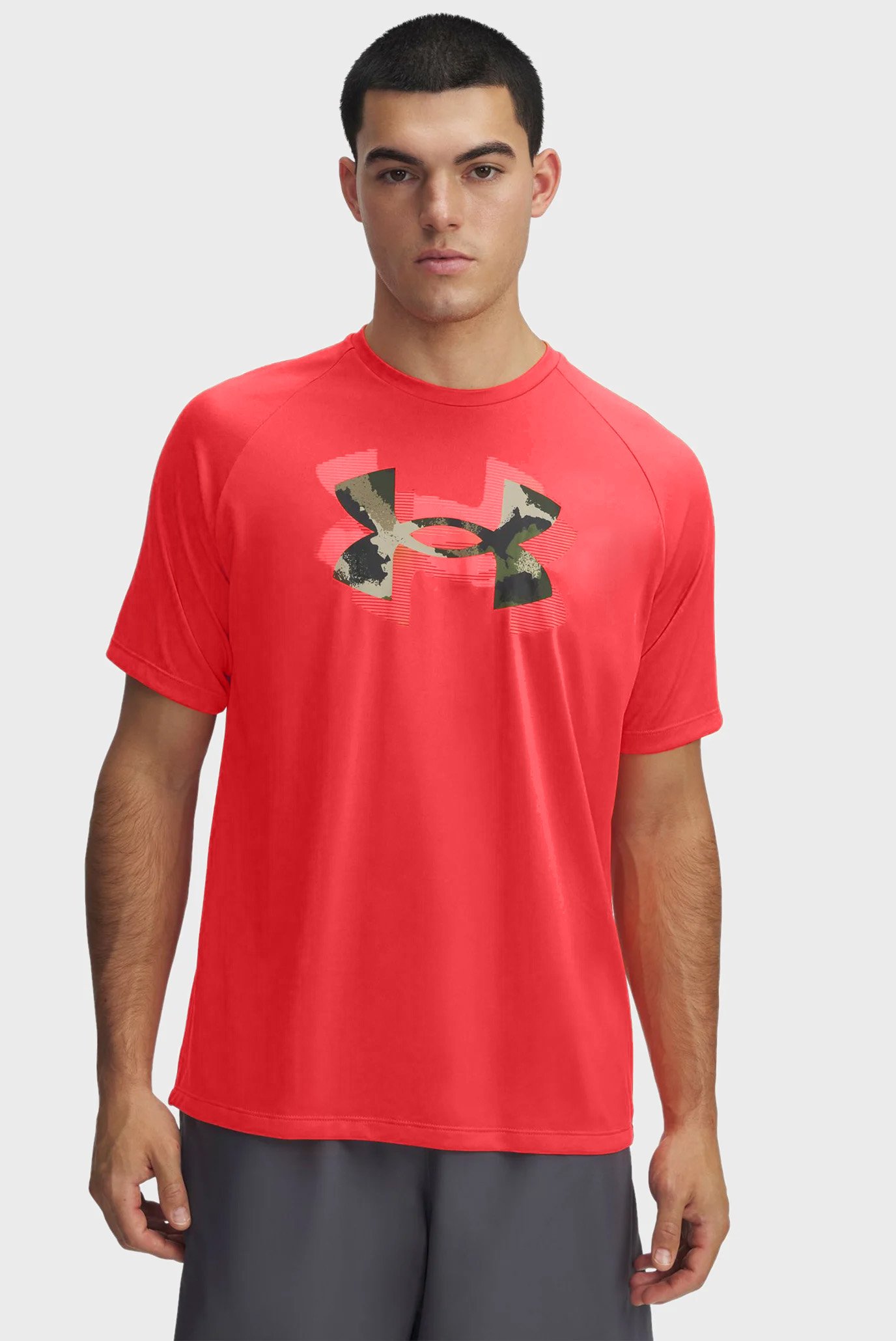 Мужская коралловая футболка UA M TECH PRINT FILL SS Коралловый S Under Armour 1390208-847 Мужская коралловая футболка UA M TECH PRINT FILL SS Коралловый S Under Armour 1390208-847