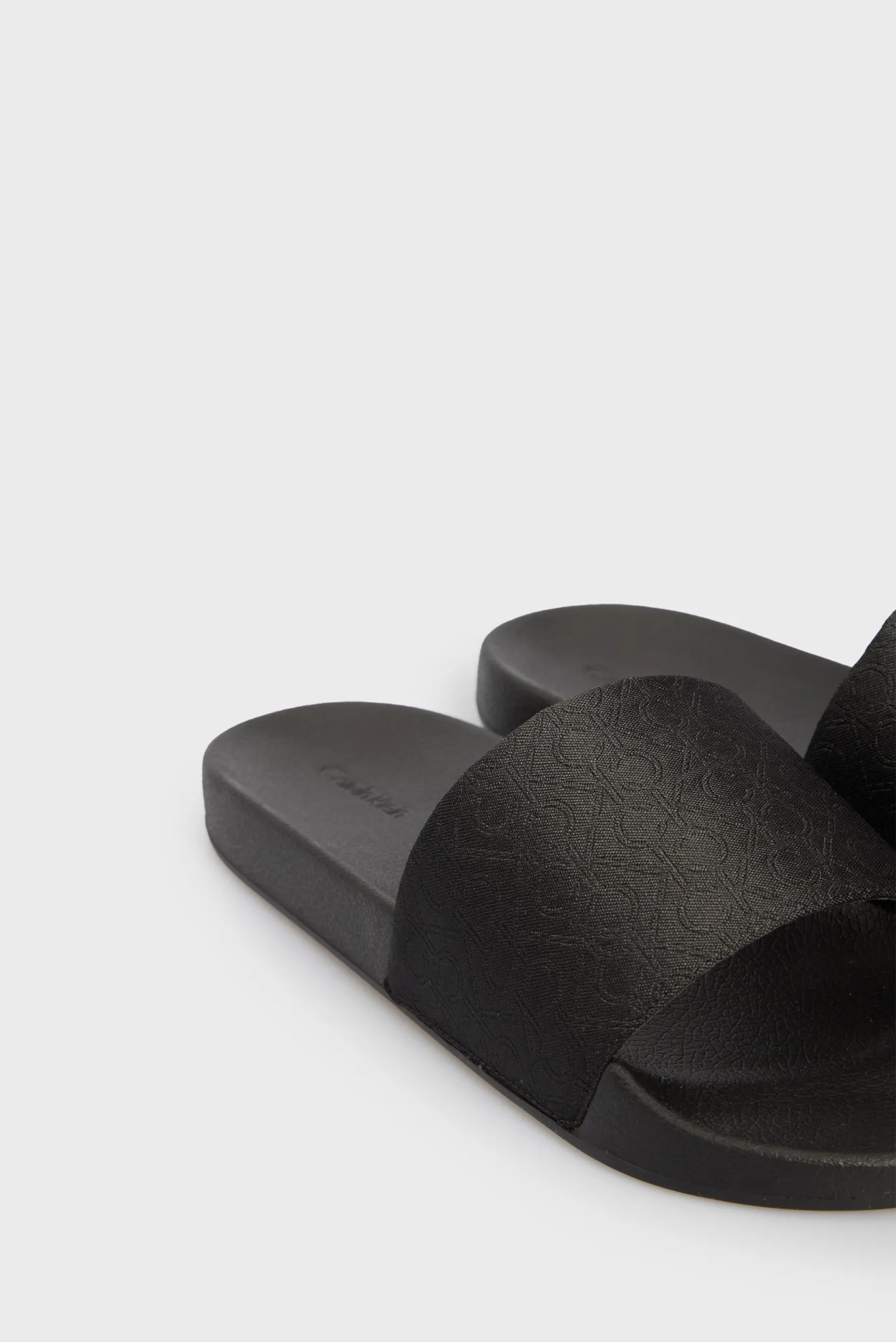 Мужские черные слайдеры POOL SLIDE 2