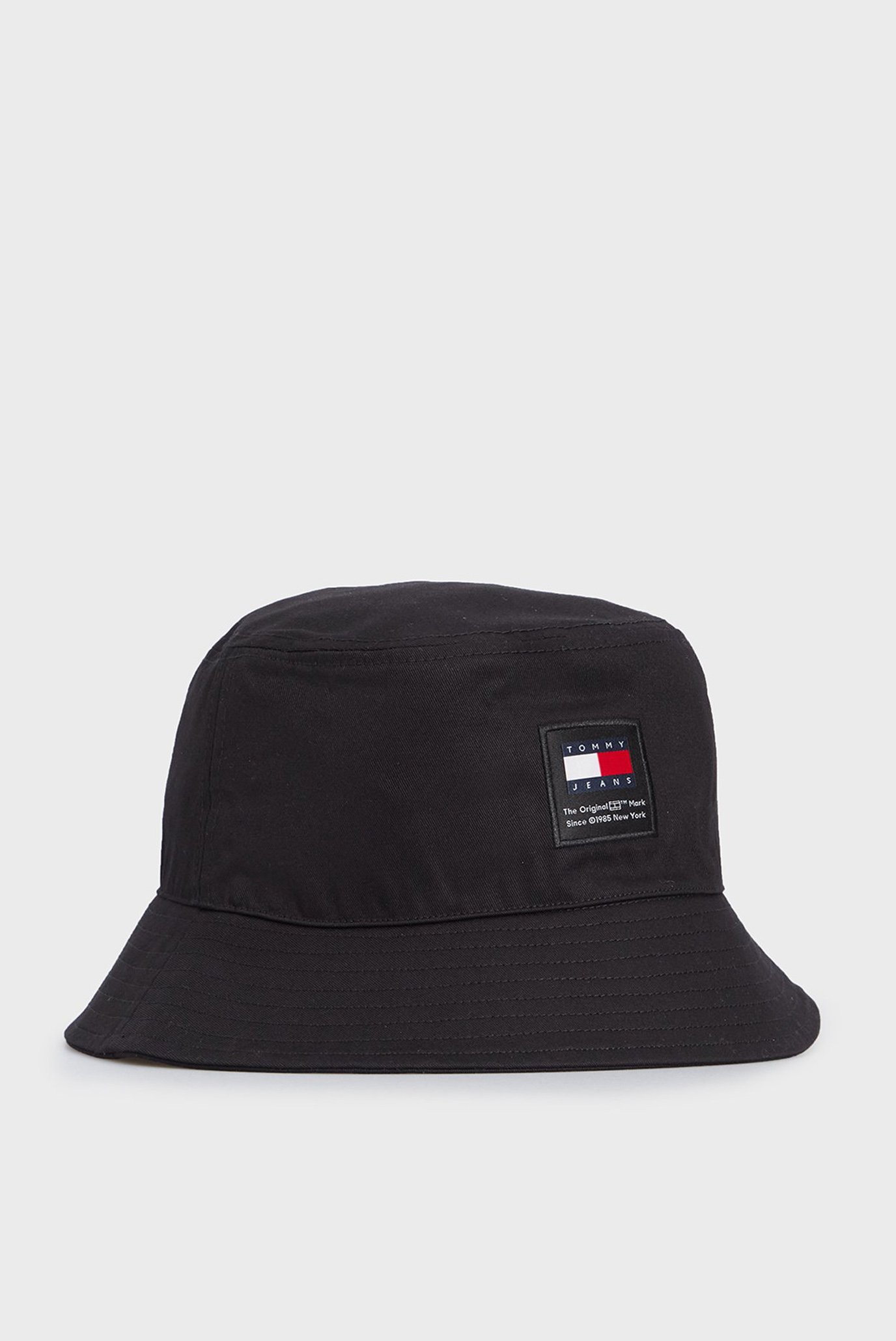 Чоловіча чорна панама TJM MODERN PATCH BUCKET HAT 1