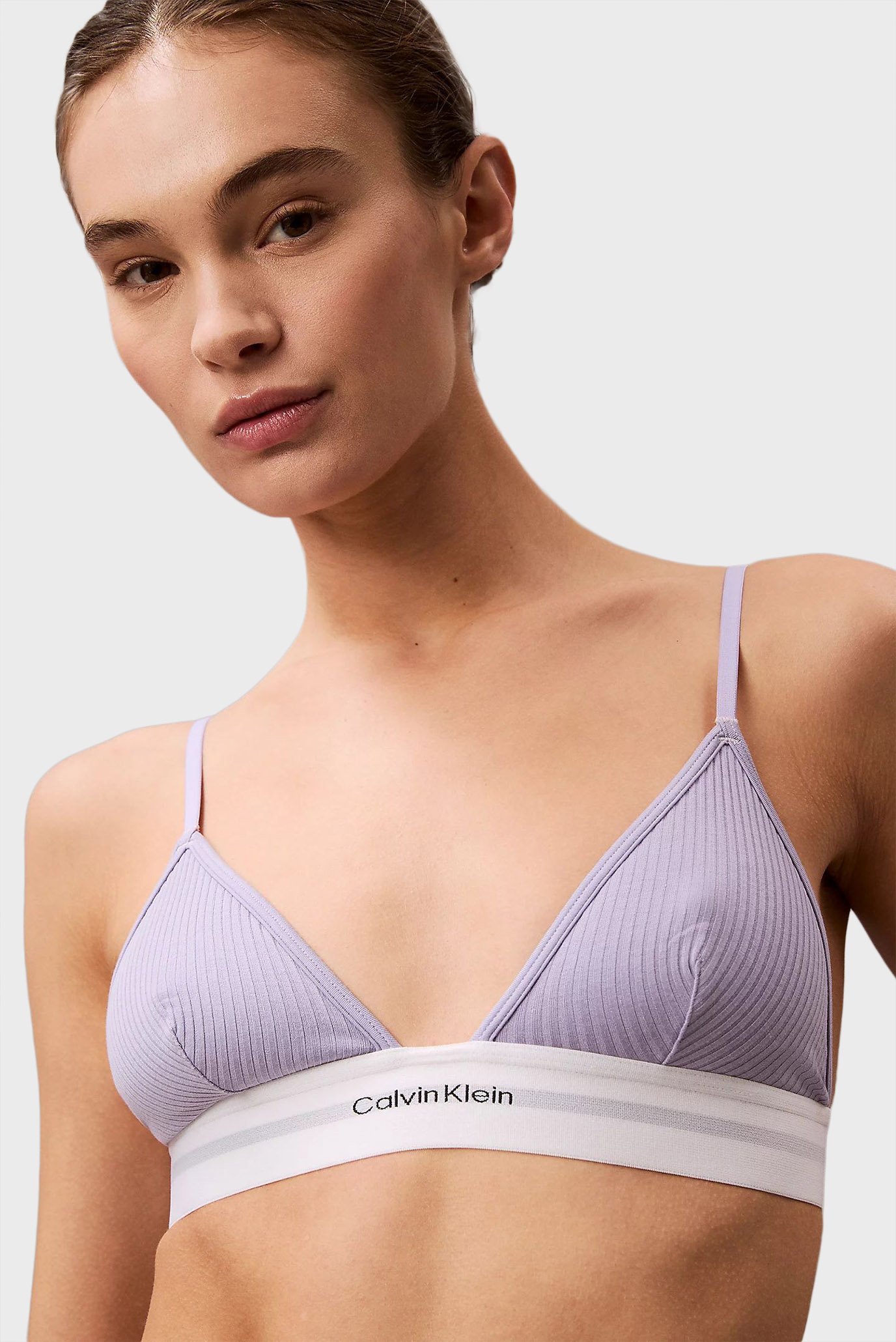 Женский сиреневый бюстгальтер UNLINED TRIANGLE Сиреневый S Calvin Klein LV00QF8248 Женский сиреневый бюстгальтер UNLINED TRIANGLE Сиреневый S Calvin Klein LV00QF8248