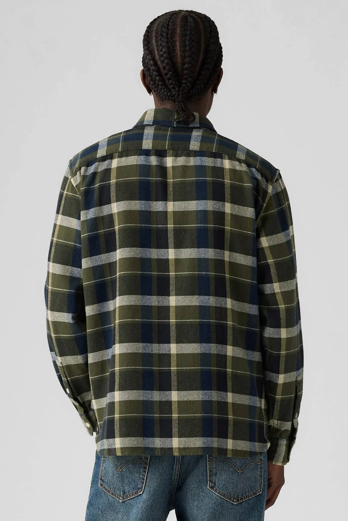 Чоловіча оливкова картата сорочка 3