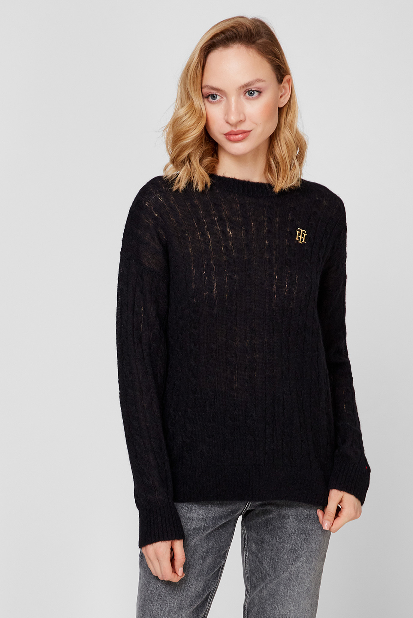 Жіночий чорний вовняний светр 1