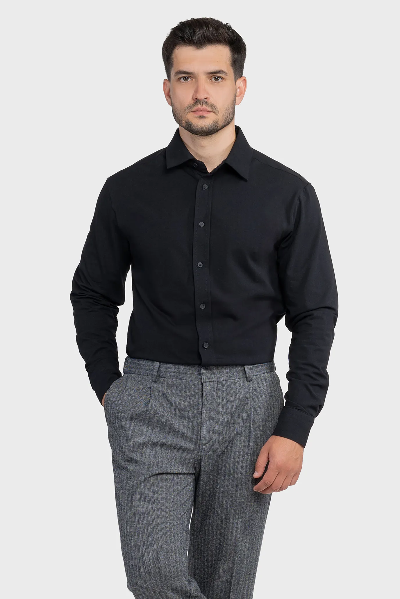 Чоловіча чорна сорочка 1