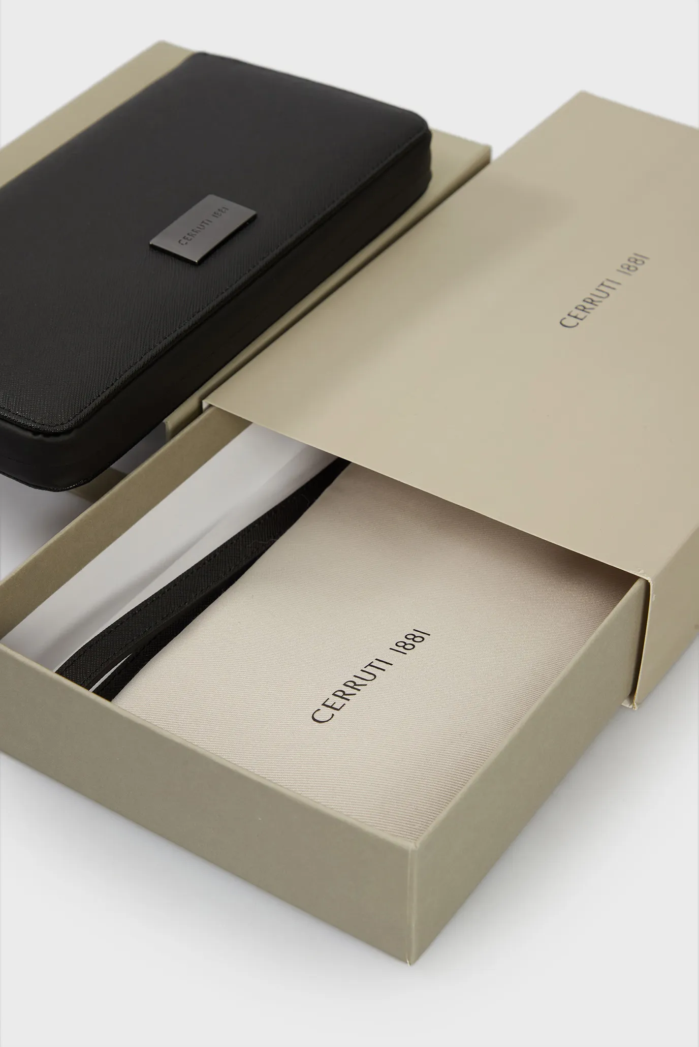 Чоловічий чорний шкіряний гаманець VIN CLUTCH 5