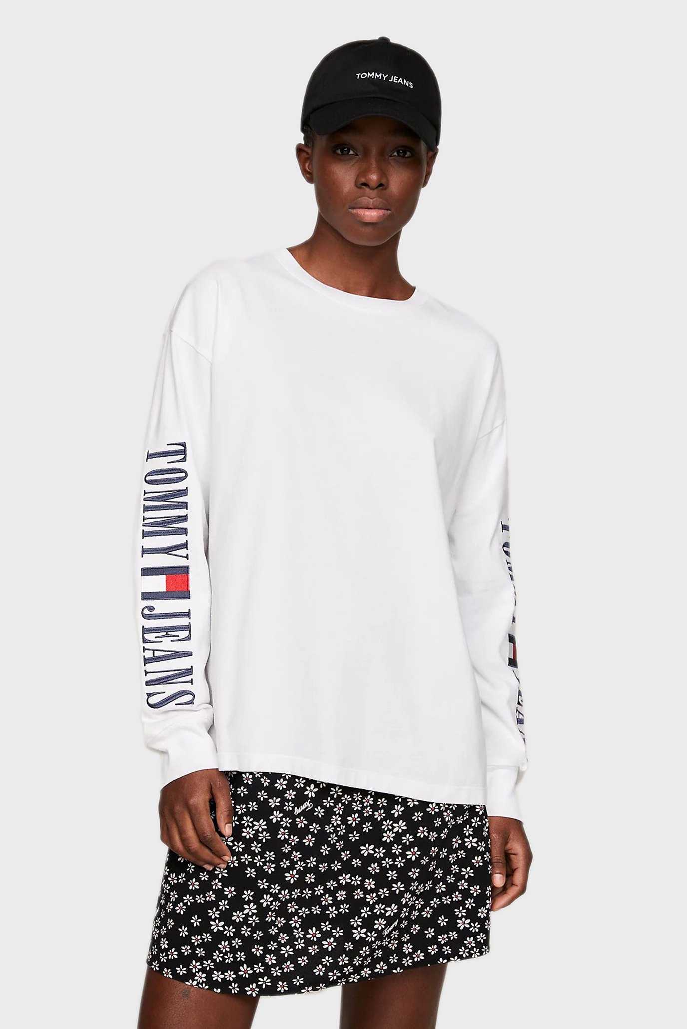 Женский белый лонгслив TJW ARCHIVE LS TEE EXT 1