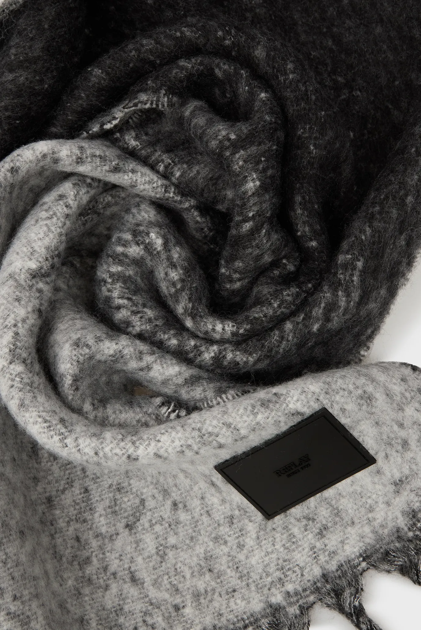 Женский шарф 3