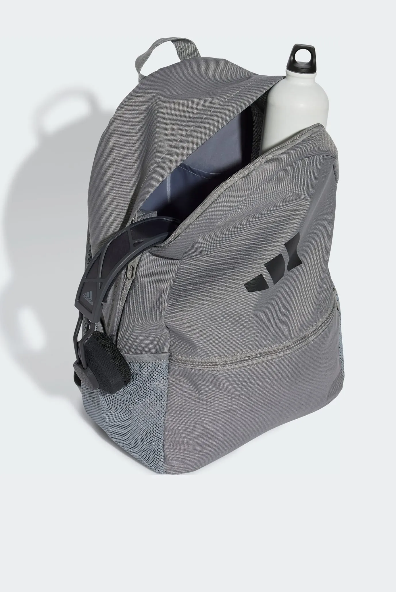 Сірий рюкзак 3