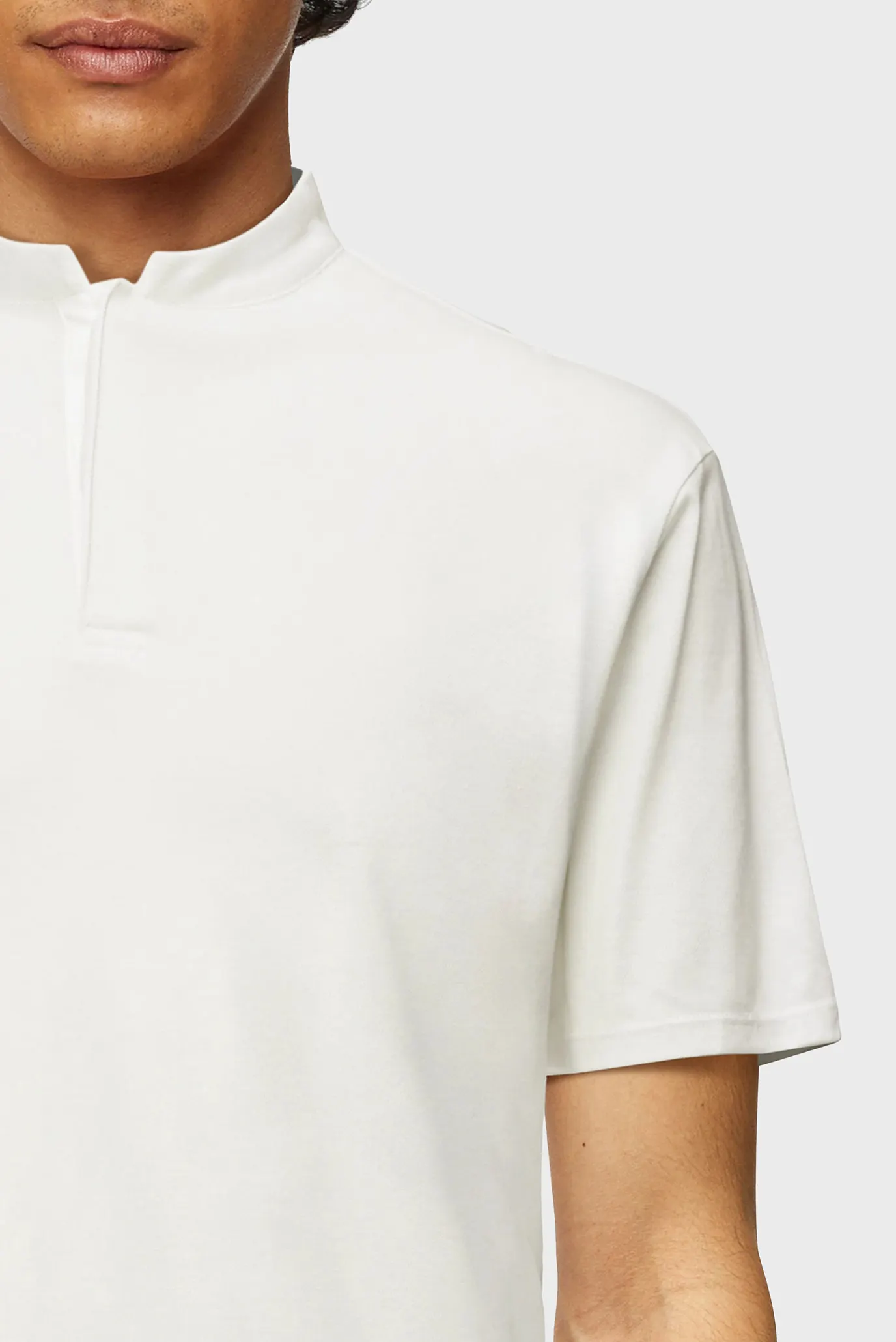 Чоловіче біле поло LOUIS 4