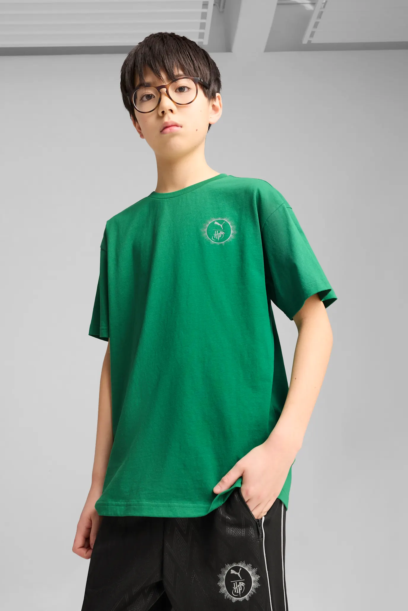 Детская зеленая футболка PUMA x HARRY POTTER Relaxed Graphic Tee Men 1