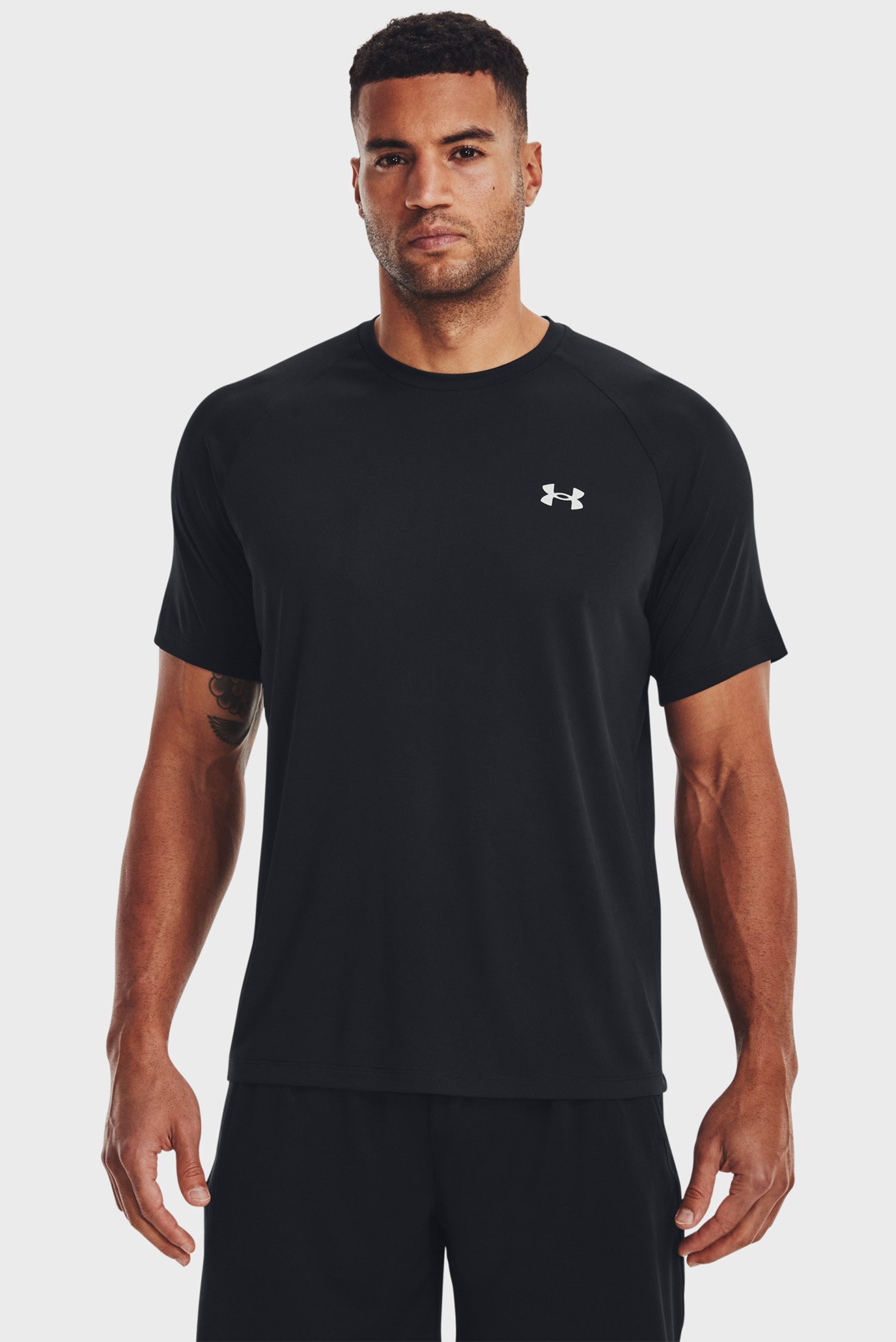 Мужская черная футболка UA Tech Reflective SS 1