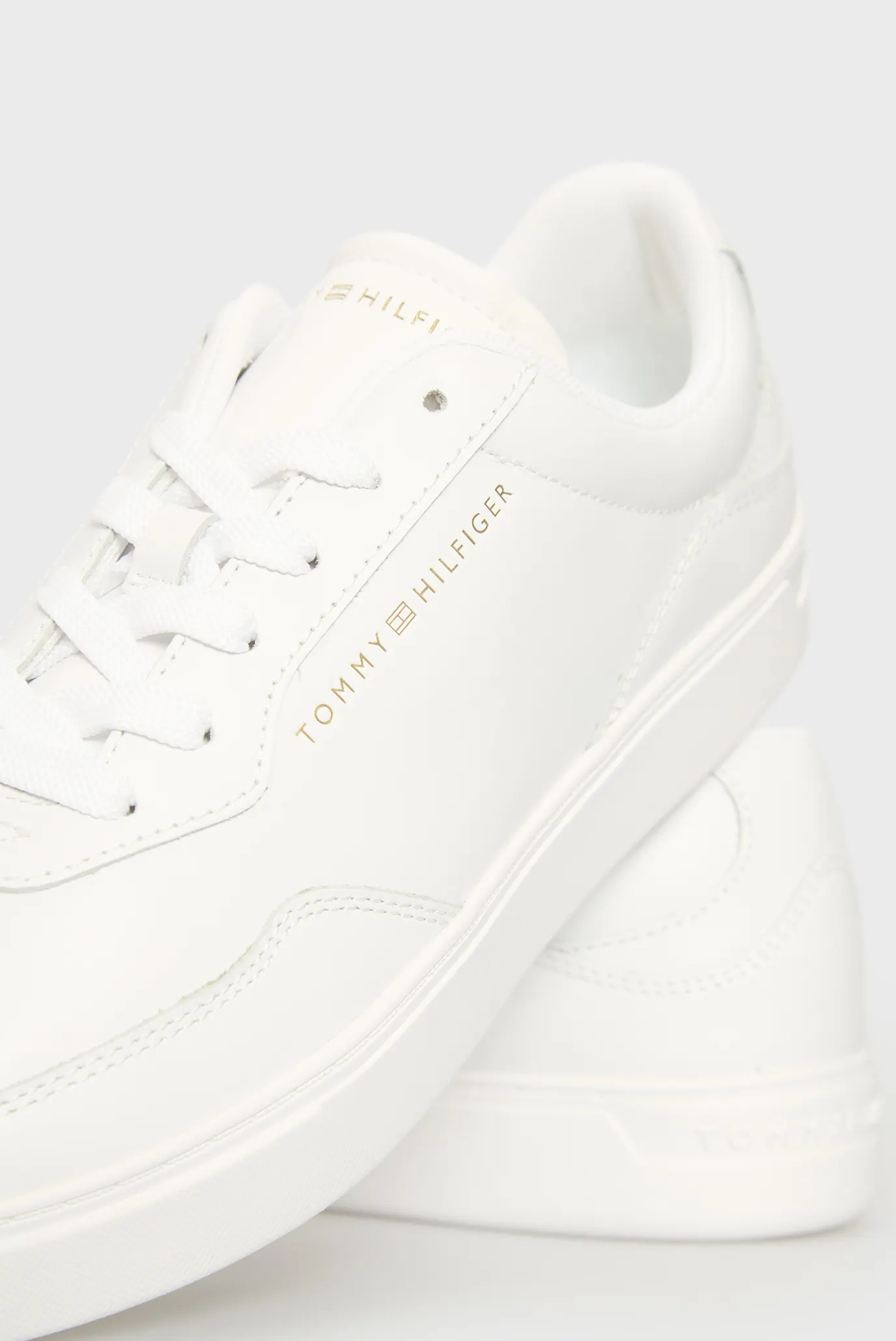 Женские белые кожаные сникерсы CASUAL CUPSOLE 2