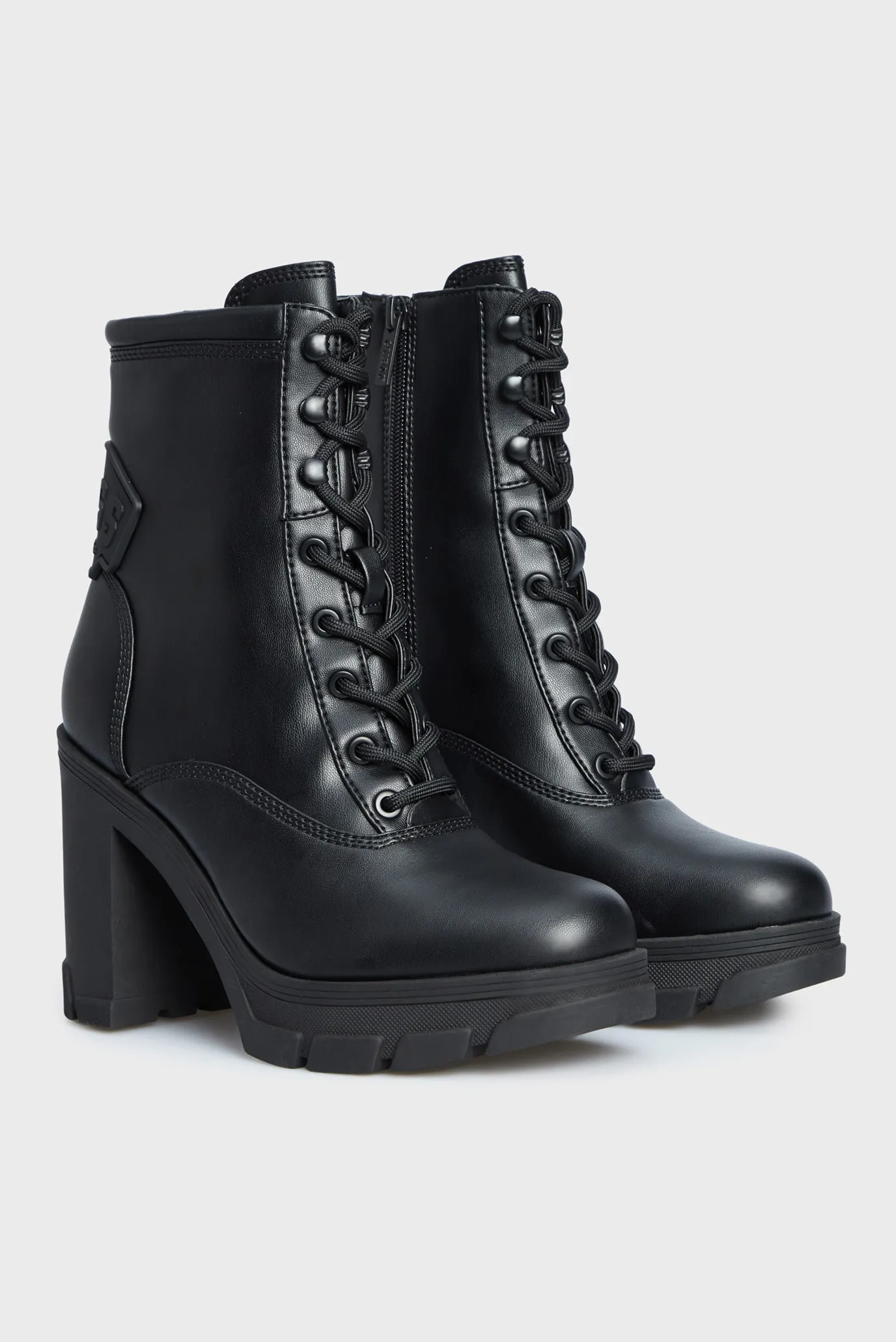 Женские черные ботильоны XENNIA 3