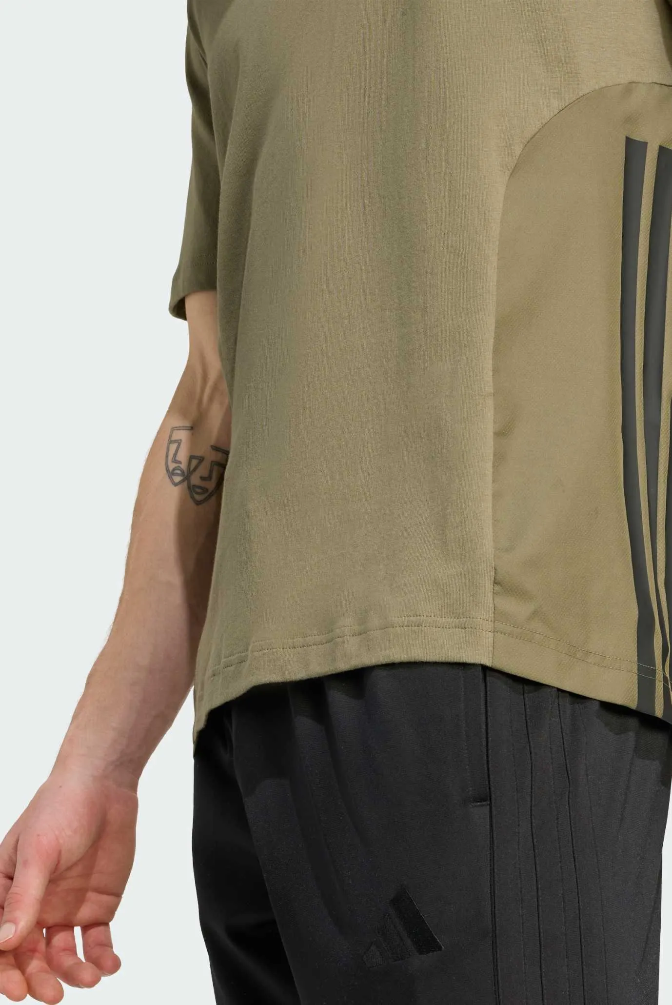 Мужская оливковая футболка City Tech Utility 5