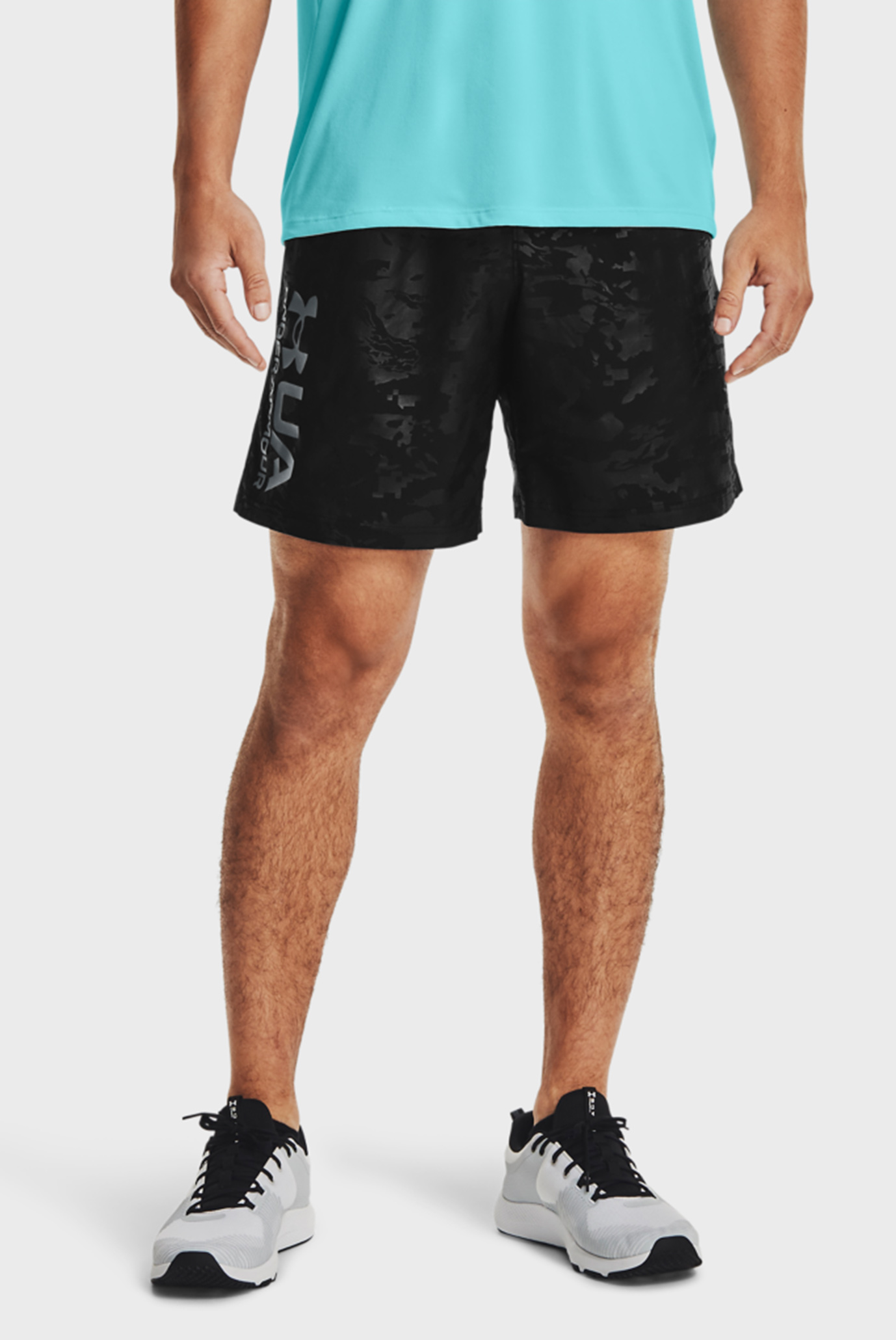 Мужские черные шорты UA Woven Emboss Shorts 1