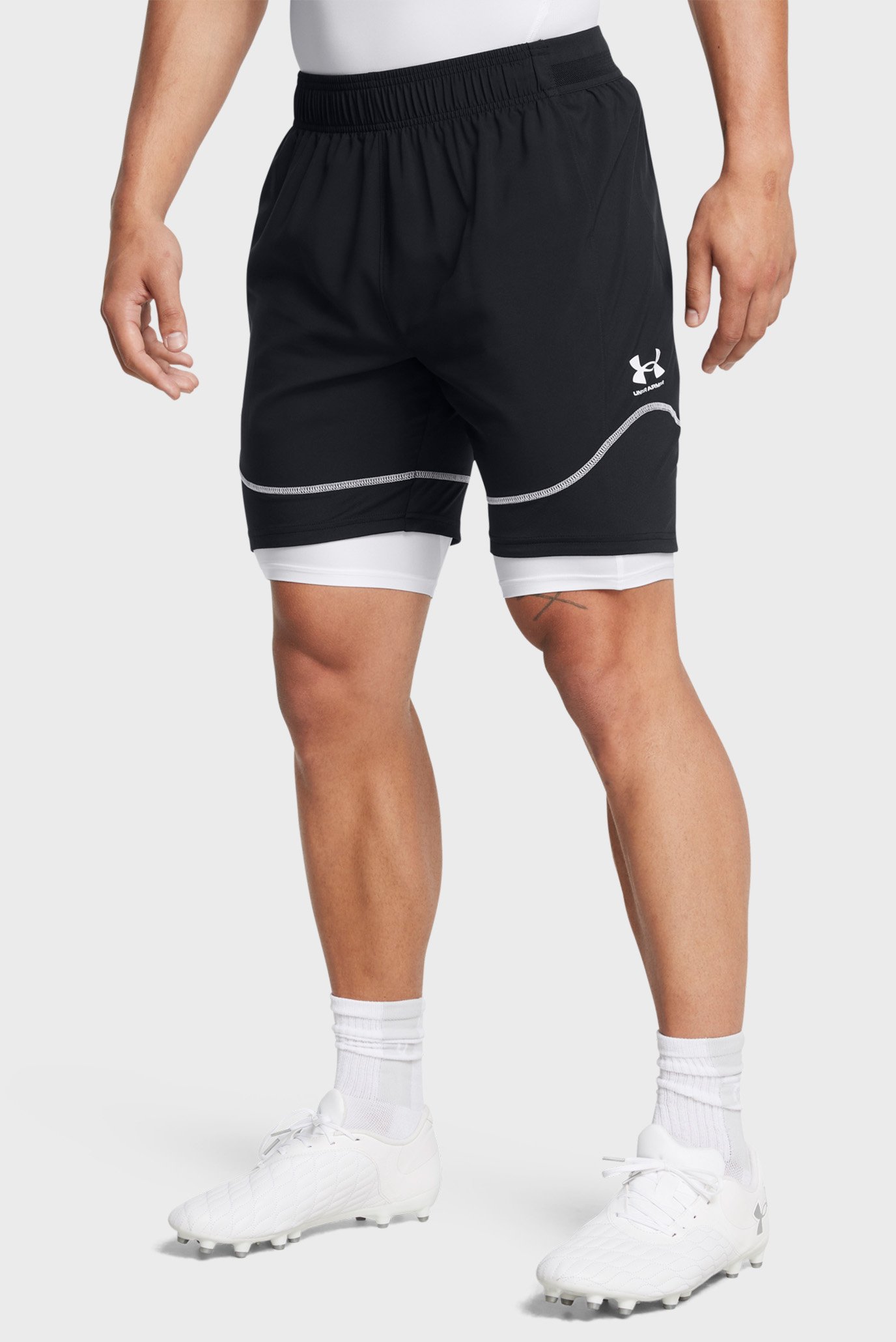 Чоловічі чорні шорти UA M's Ch. Pro Train Short 1