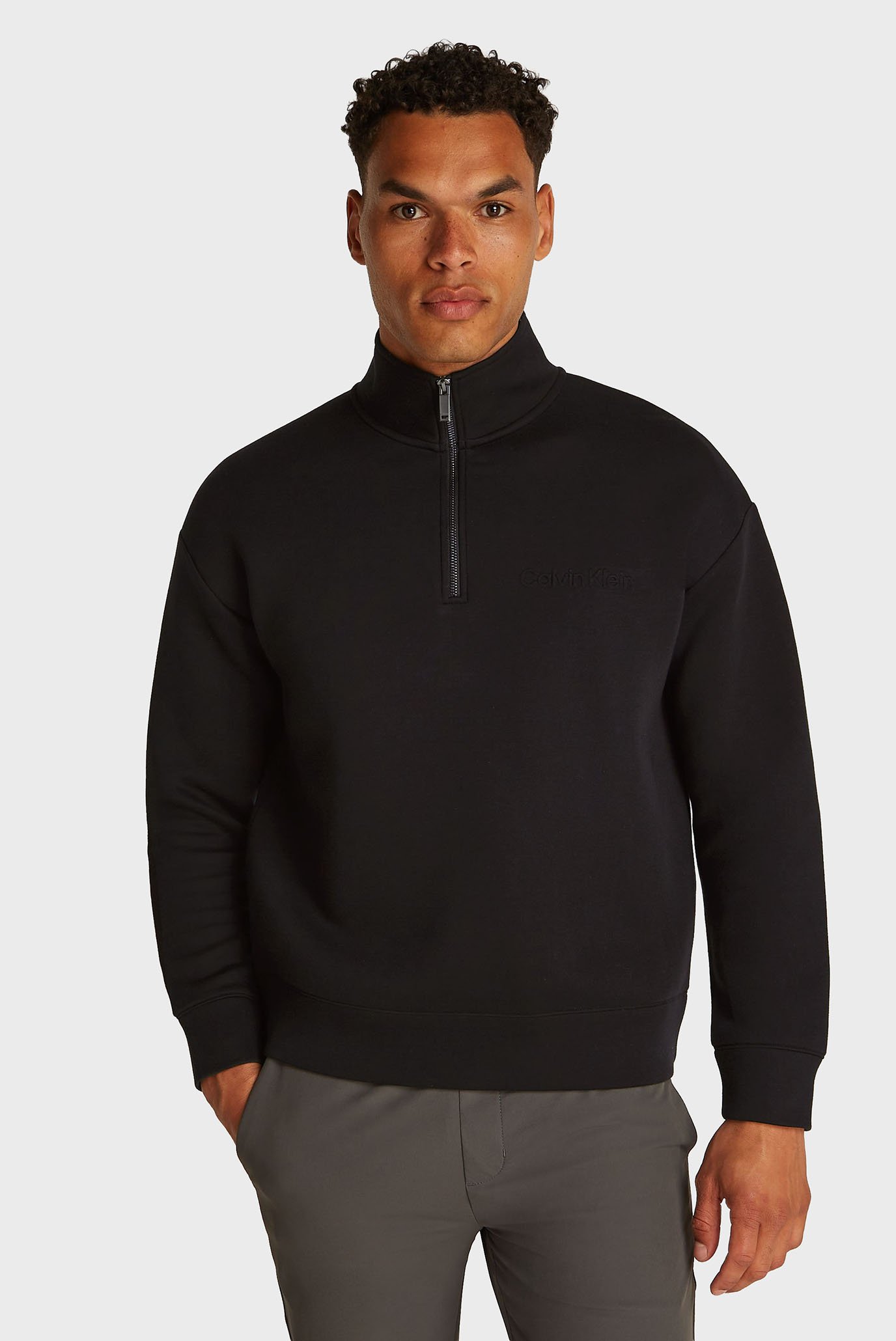 Мужская черная спортивная кофта SPACER EMBOSSED LOGO Q-ZIP Черный XXL Calvin Klein K10K114271 Мужская черная спортивная кофта SPACER EMBOSSED LOGO Q-ZIP Черный XXL Calvin Klein K10K114271