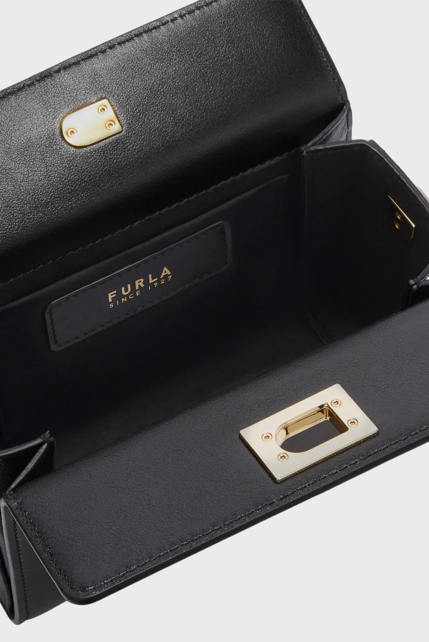 Женская черная кожаная сумка 5