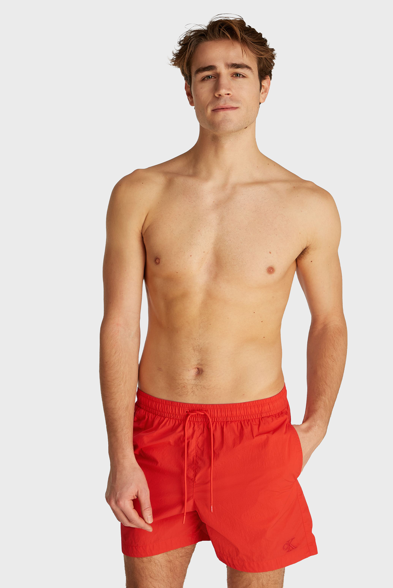 Мужские красные плавательные шорты MEDIUM DRAWSTRING Красный M Calvin Klein KM0KM01103 Мужские красные плавательные шорты MEDIUM DRAWSTRING Красный M Calvin Klein KM0KM01103