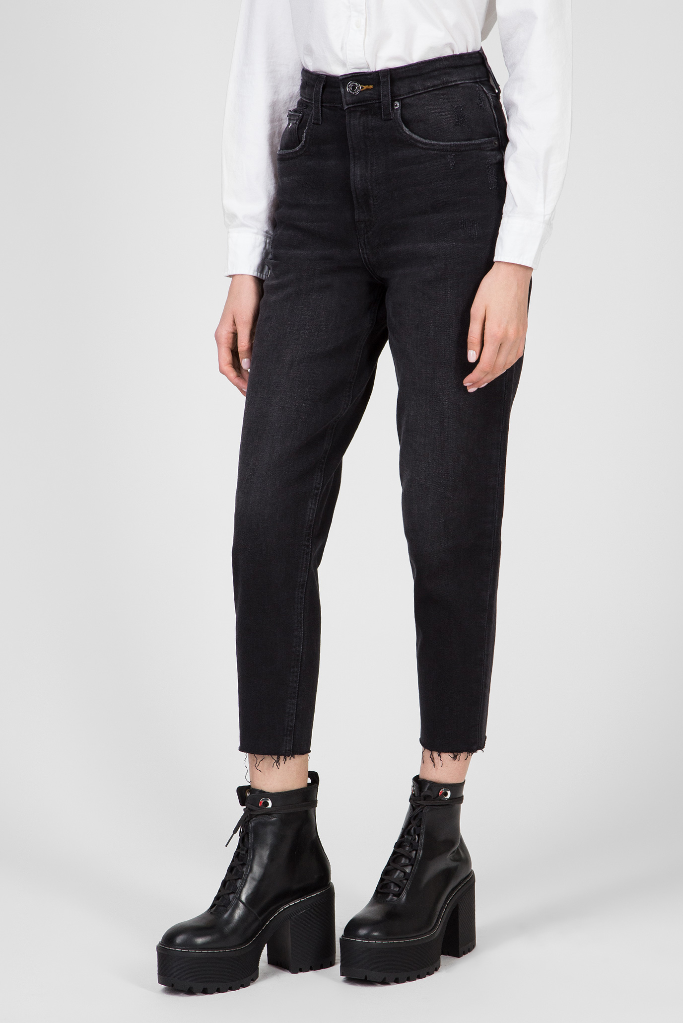tommy hilfiger high rise tapered mom jeans