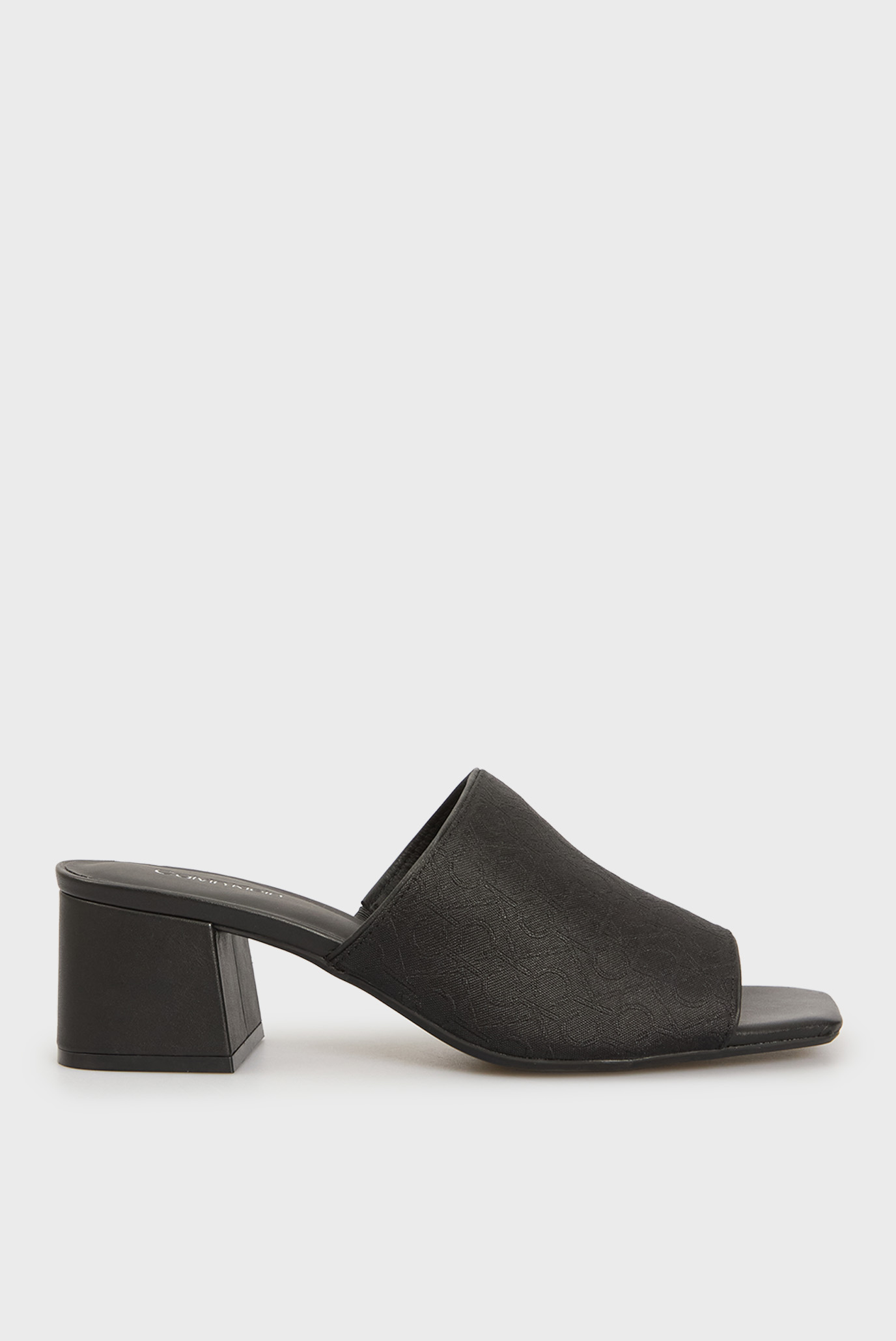 Женские черные мюли HEEL SLIDE 50 - JACQ Черный 37 Calvin Klein HW0HW02387 Женские черные мюли HEEL SLIDE 50 - JACQ Черный 37 Calvin Klein HW0HW02387