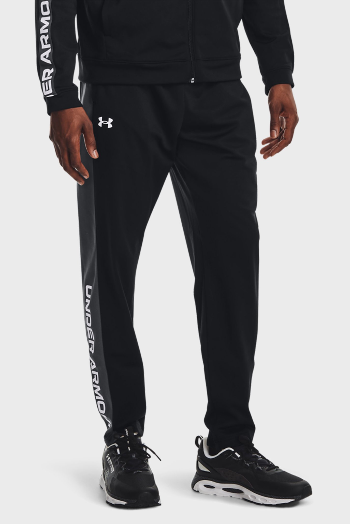 Мужские черные спортивные брюки UA BRAWLER PANT 1