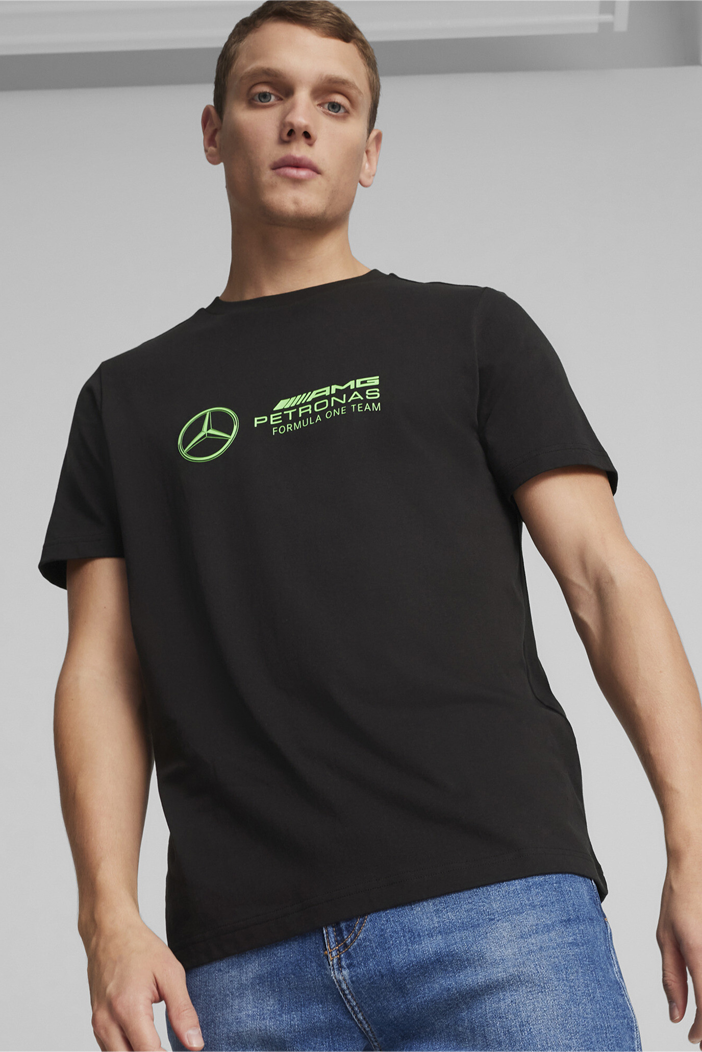 Мужская черная футболка Mercedes-AMG Petronas Motorsport Men's Logo Tee 1