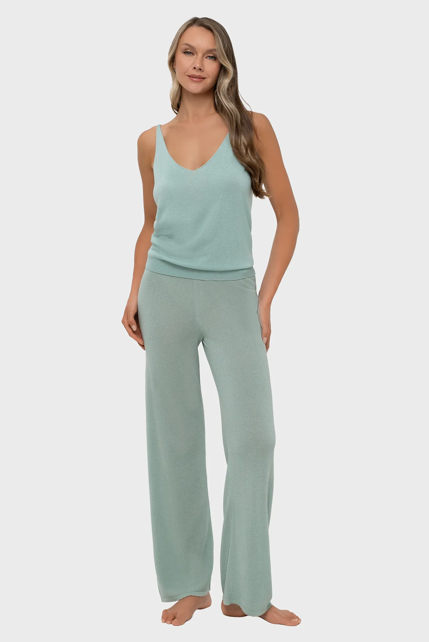 Женские мятные брюки 2