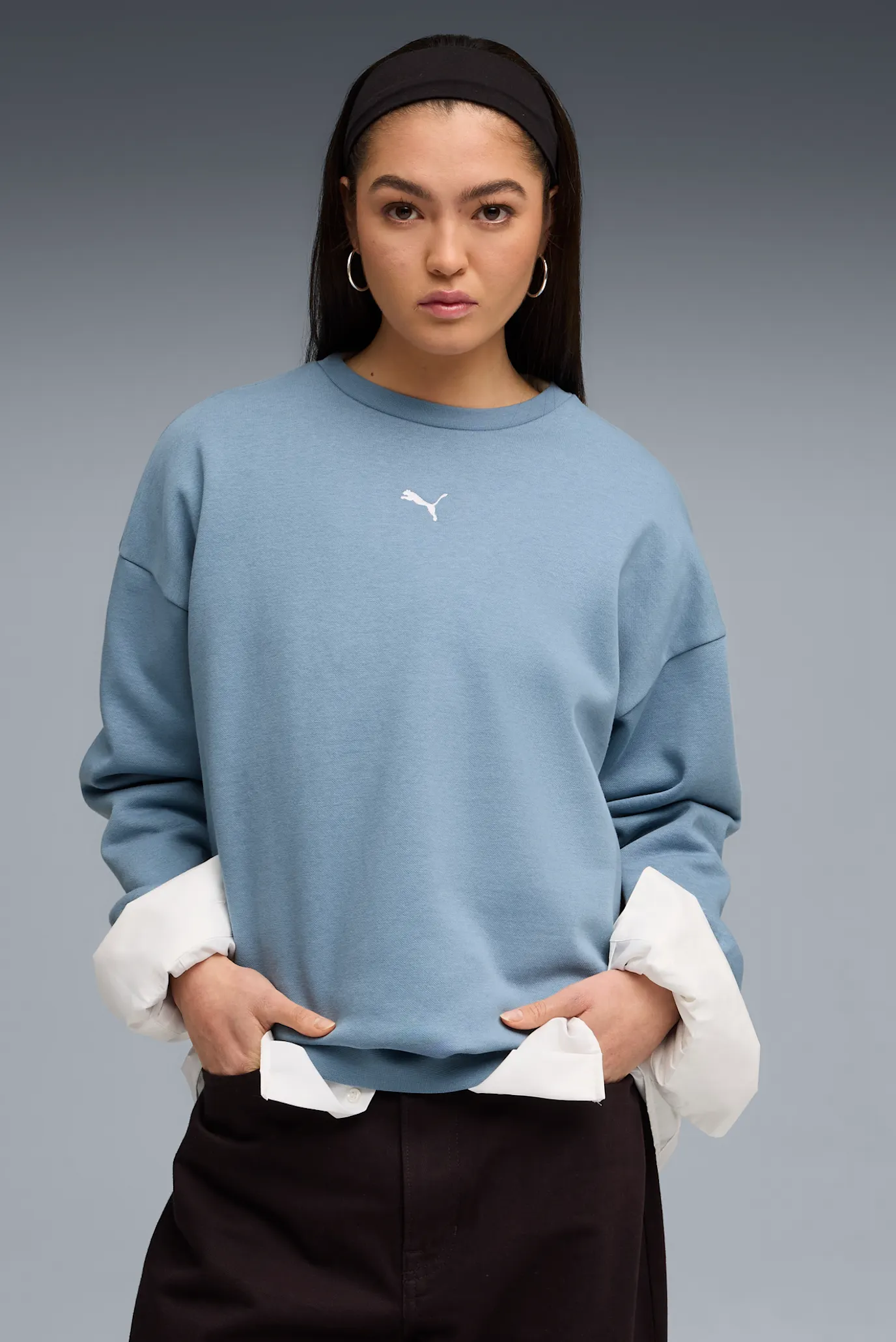 Жіночий блакитний світшот Essentials Oversized Crew Women 1