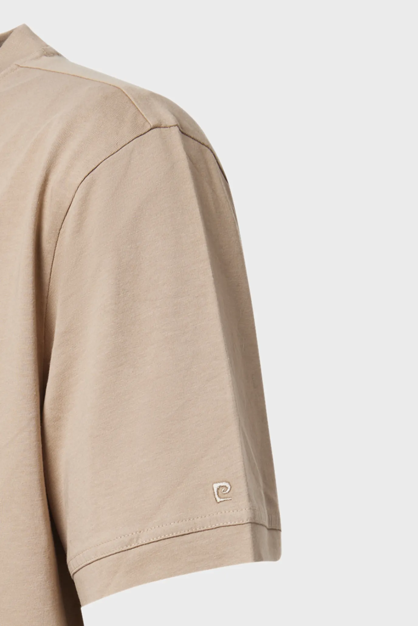 Мужская бежевая футболка 4