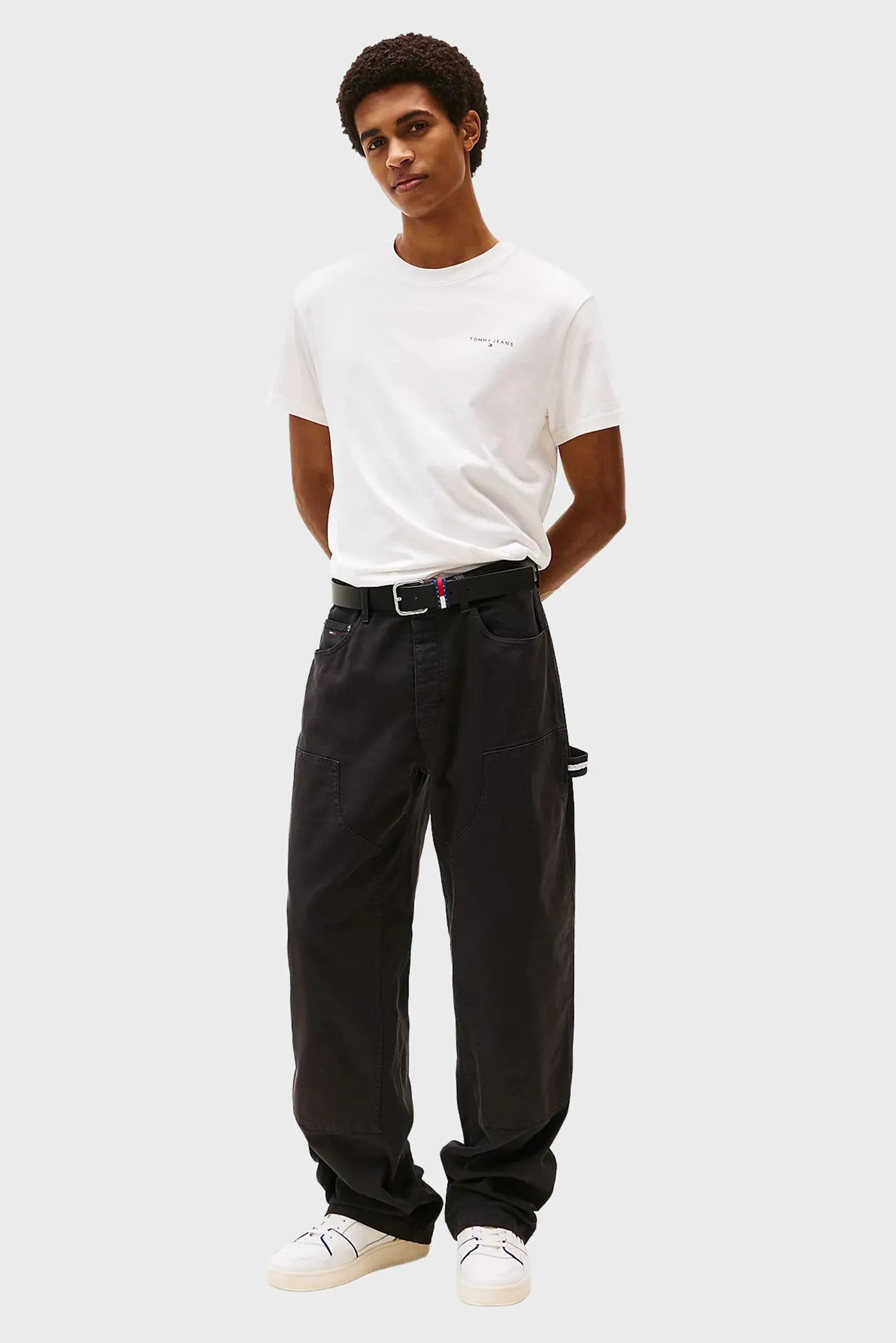 Мужская белая футболка SLIM LINEAR CHEST 2