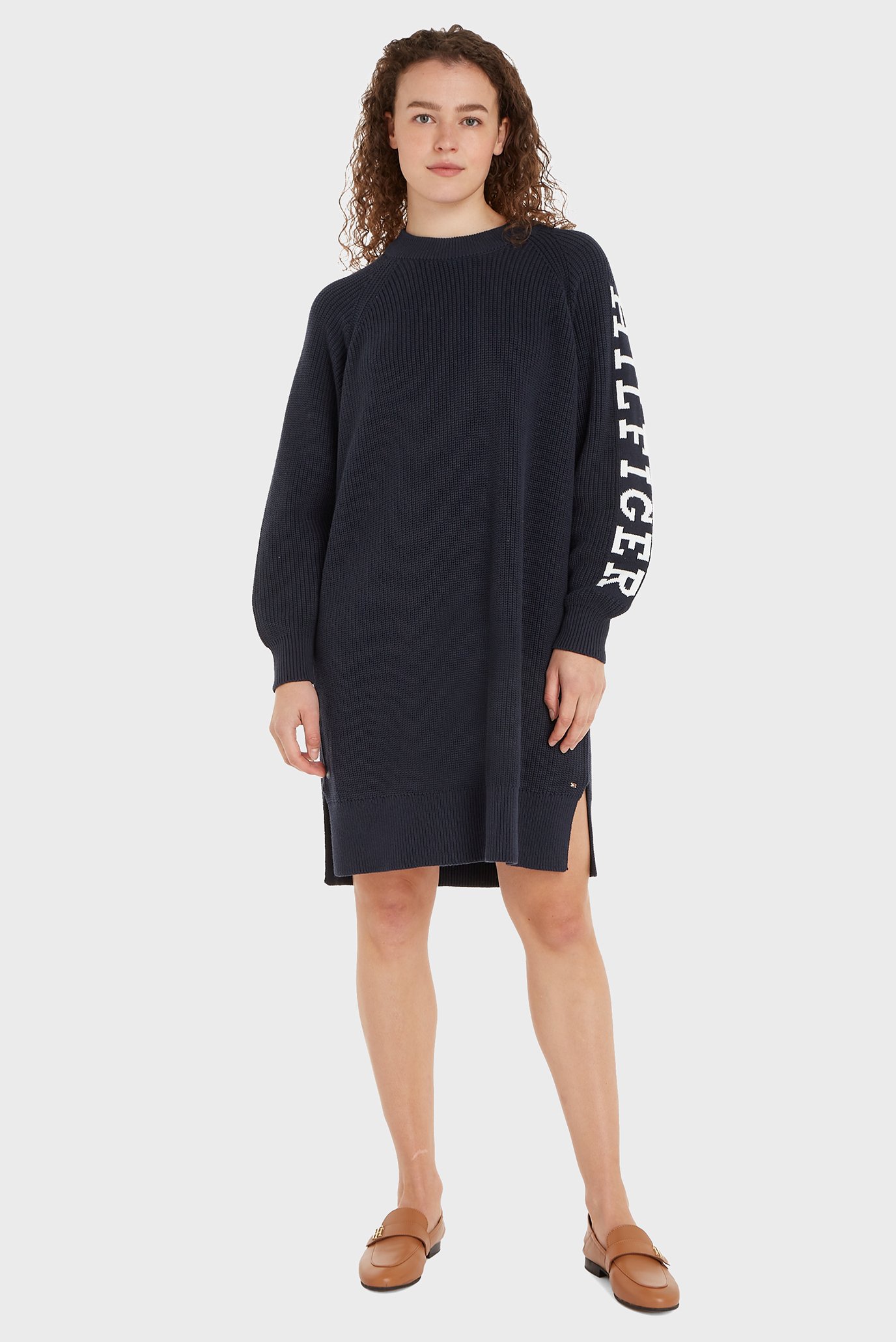 Женское темно-синее платье PLACED HILFIGER SWEATER DRESS Синий M Tommy Hilfiger WW0WW39375 Женское темно-синее платье PLACED HILFIGER SWEATER DRESS Синий M Tommy Hilfiger WW0WW39375