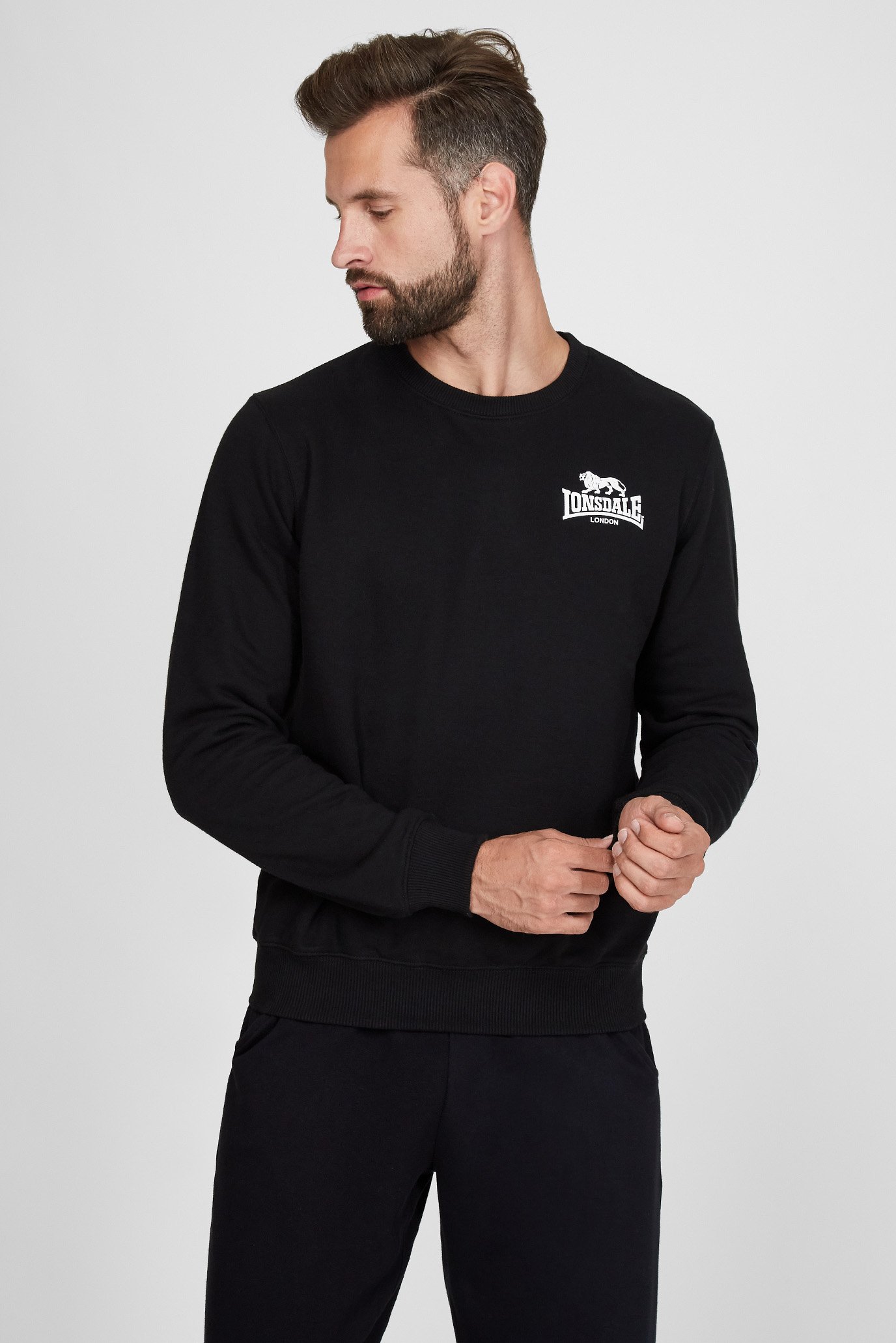 Мужской черный свитшот Черный L Lonsdale 117085 Мужской черный свитшот Черный L Lonsdale 117085