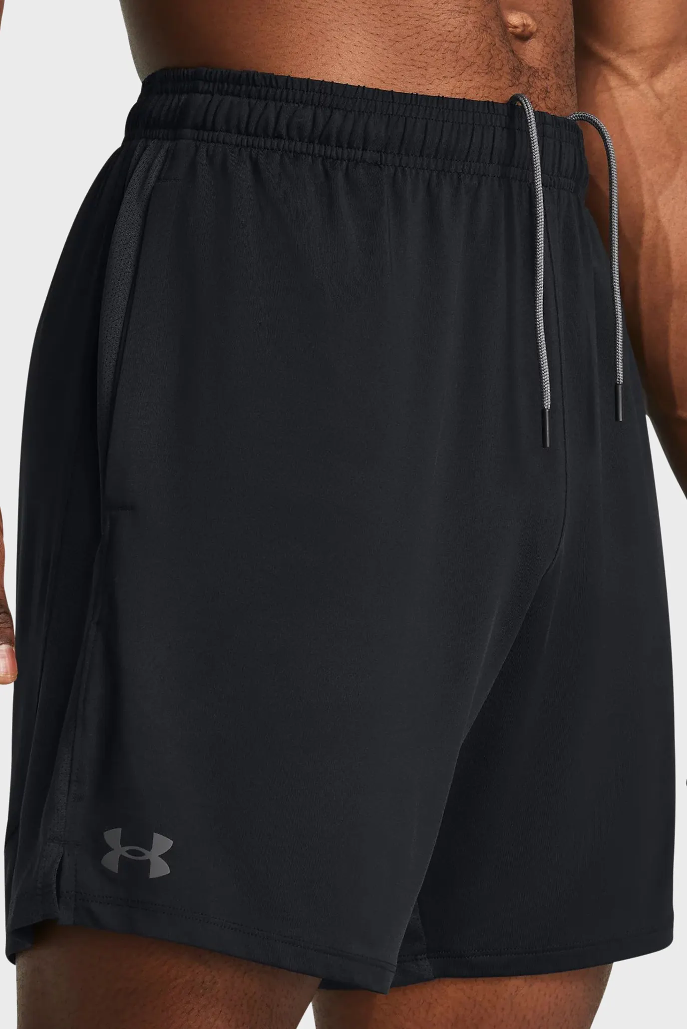 Мужские черные шорты Tech Vent 7in Shorts 4