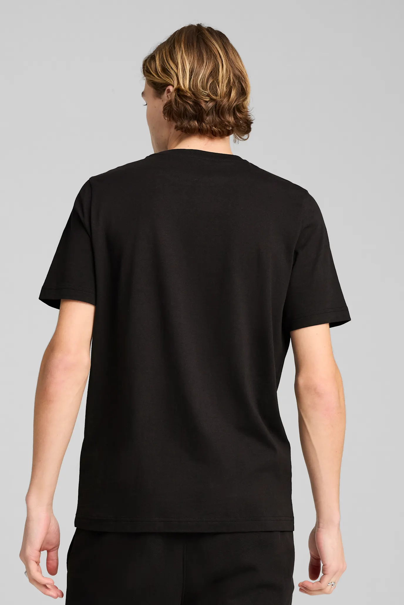 Мужская черная футболка Essentials Elevated Tee Men 3