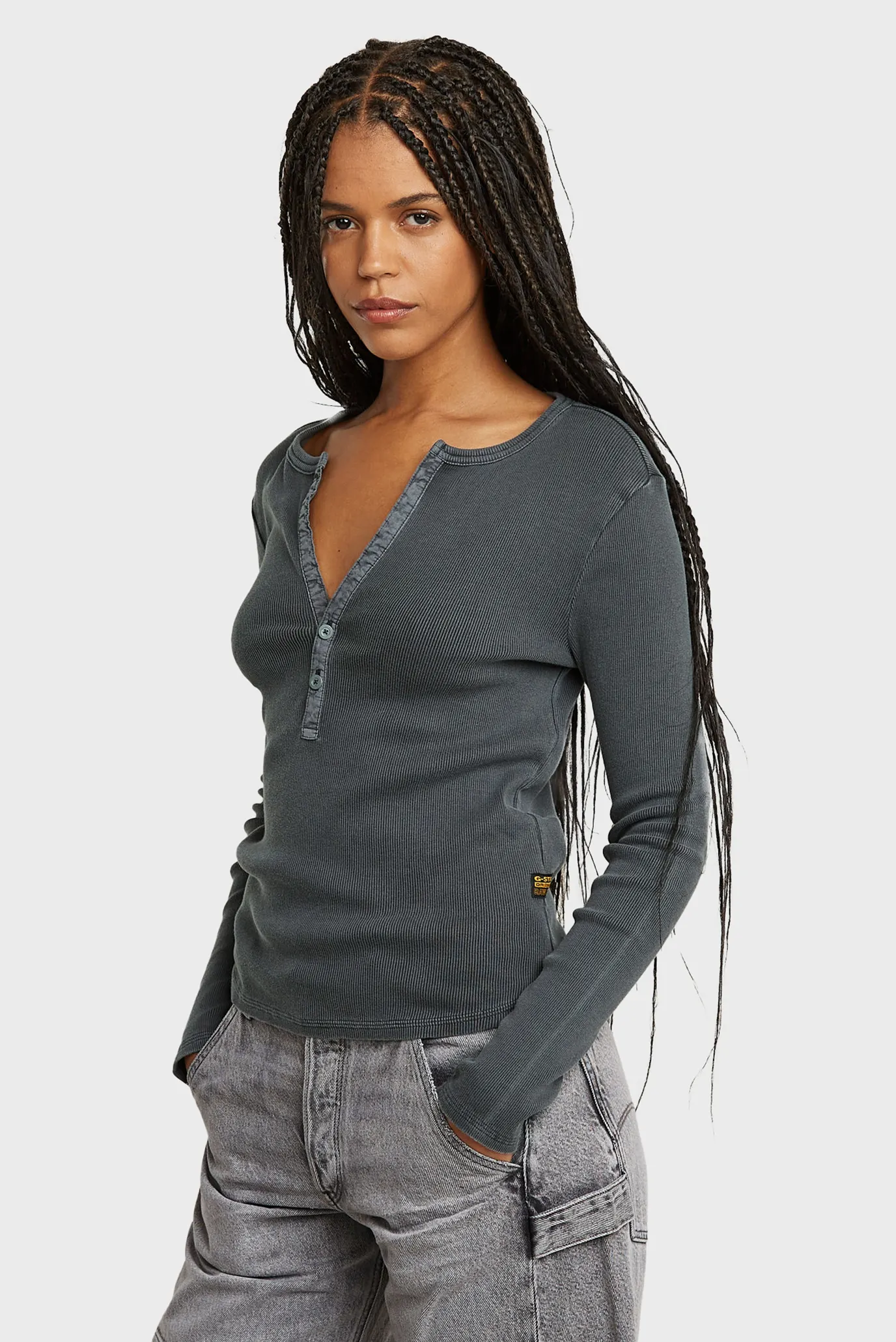 Жіночий сірий пуловер Deep 4