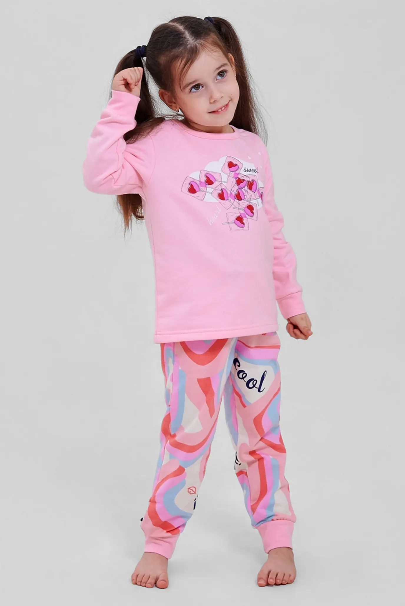 Детская розовая пижама с узором (лонгслив, брюки) 2