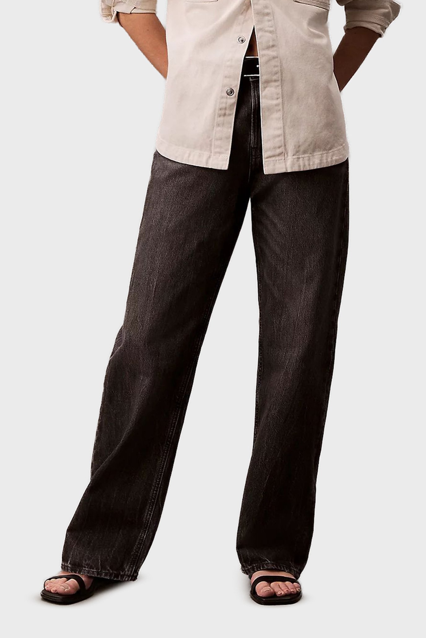 Женские черные джинсы SIGNATURE 90s Черный 28-RG Calvin Klein Jeans LV047B916G Женские черные джинсы SIGNATURE 90s Черный 28-RG Calvin Klein Jeans LV047B916G
