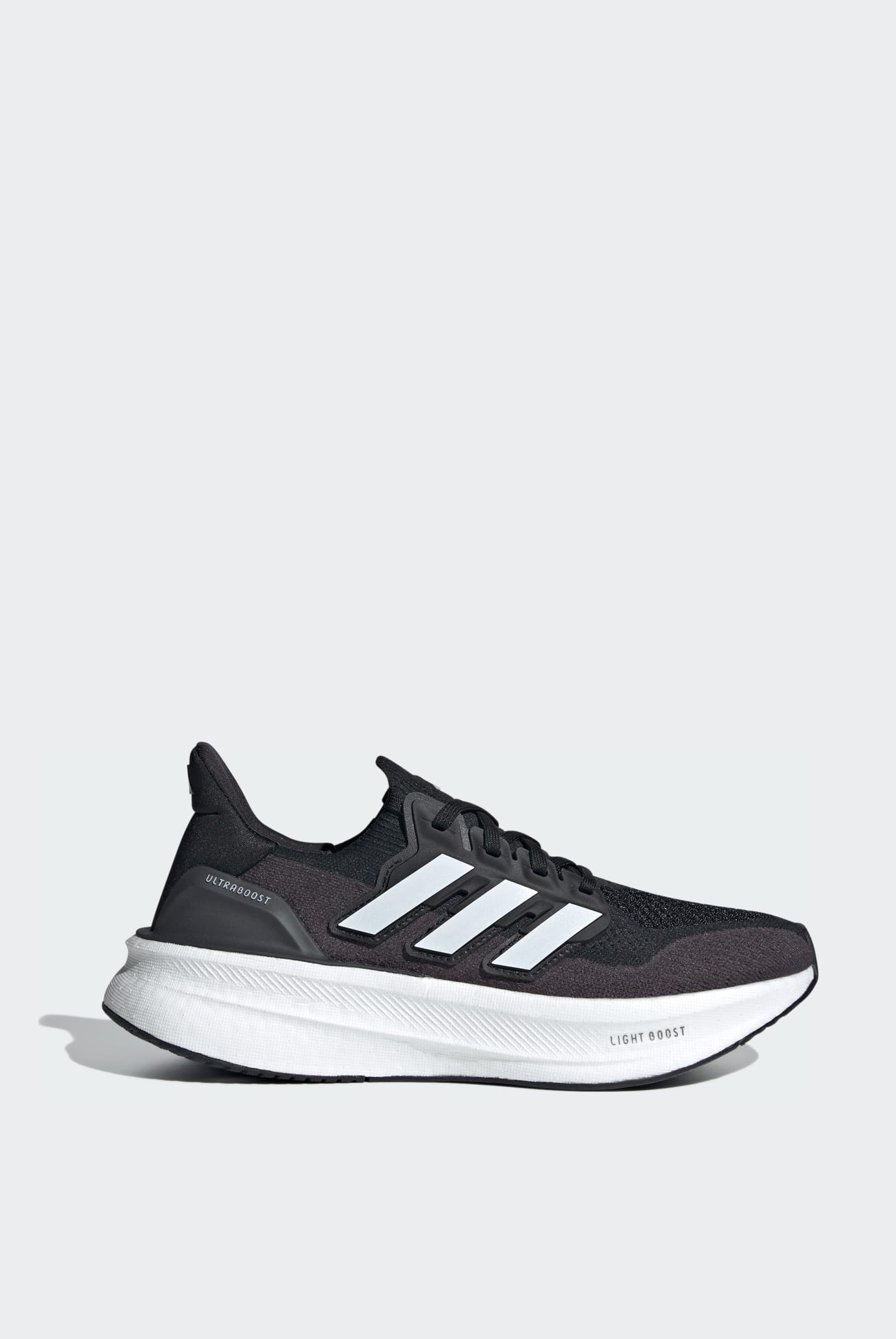 Женские черные кроссовки Ultraboost 5 1