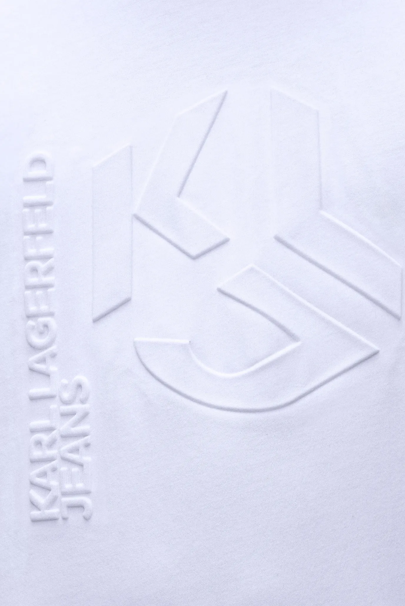 Чоловіча біла футболка embossed 4