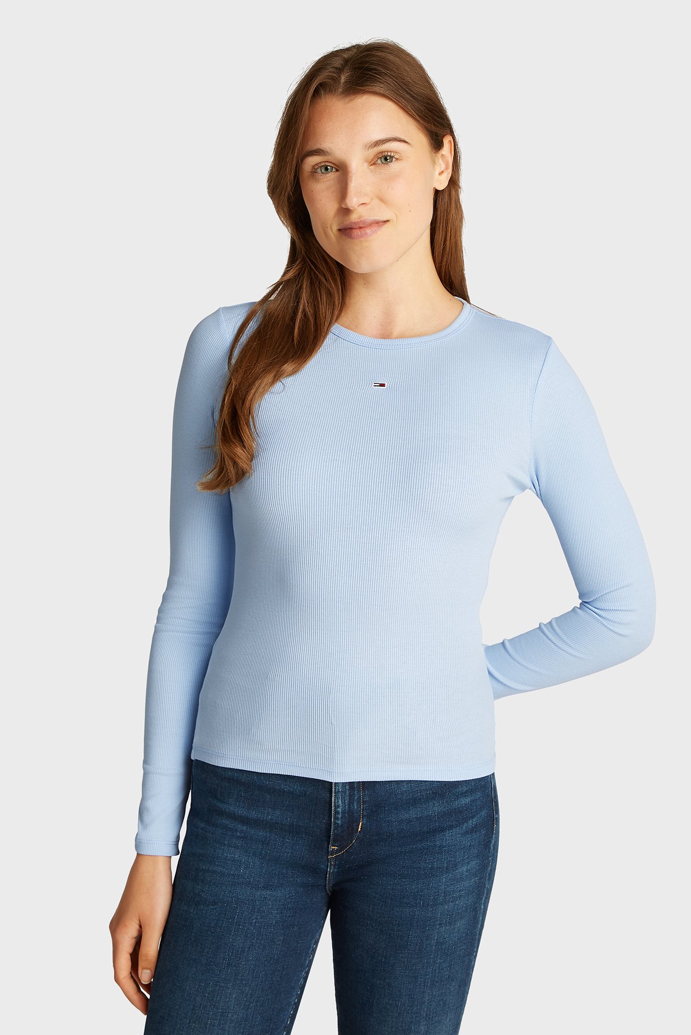 Женский голубой лонгслив TJW SLIM ESSENTIAL RIB LS Голубой L Tommy Jeans DW0DW17387 Женский голубой лонгслив TJW SLIM ESSENTIAL RIB LS Голубой L Tommy Jeans DW0DW17387