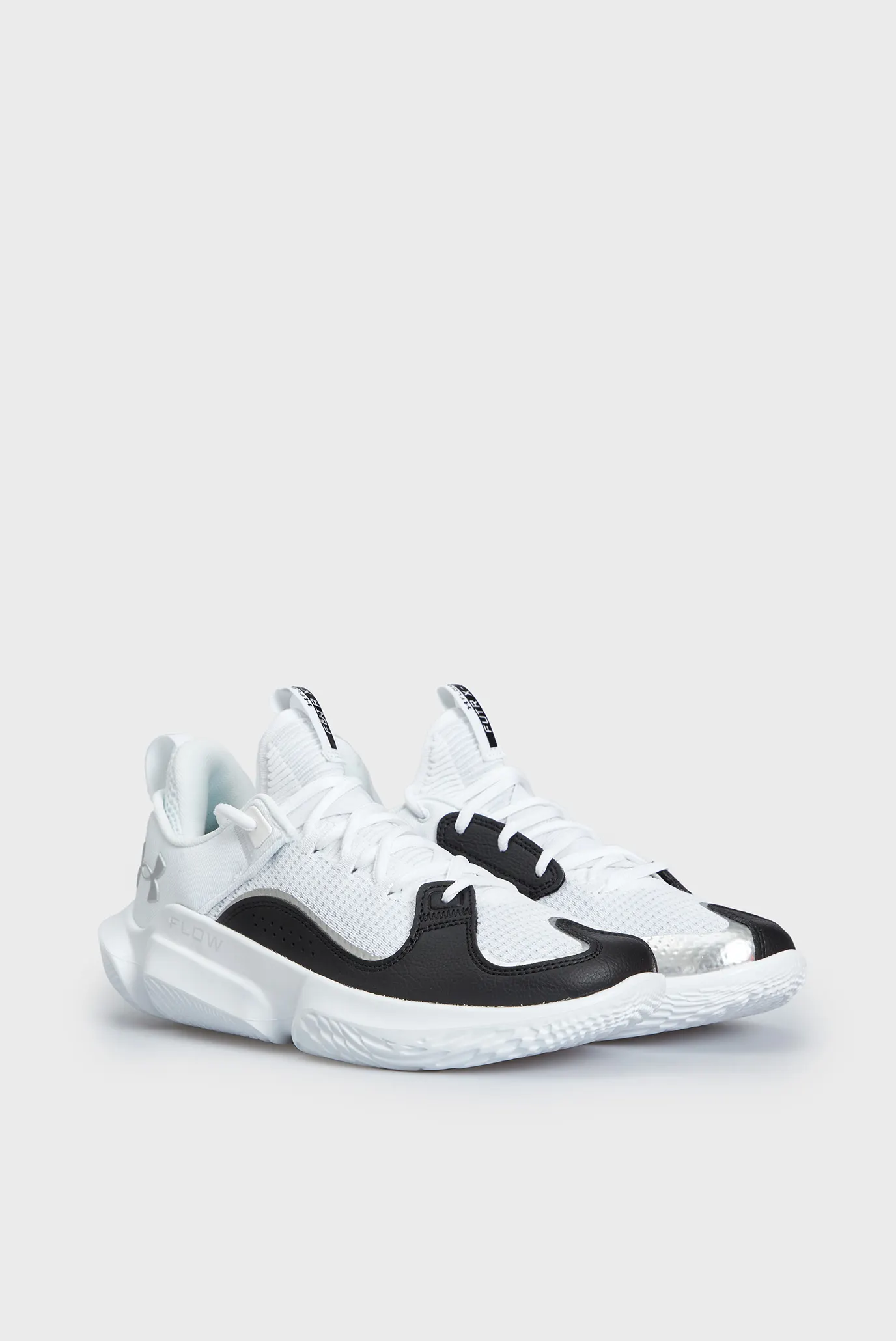 Білі кросівки UA FLOW FUTR X 3 3