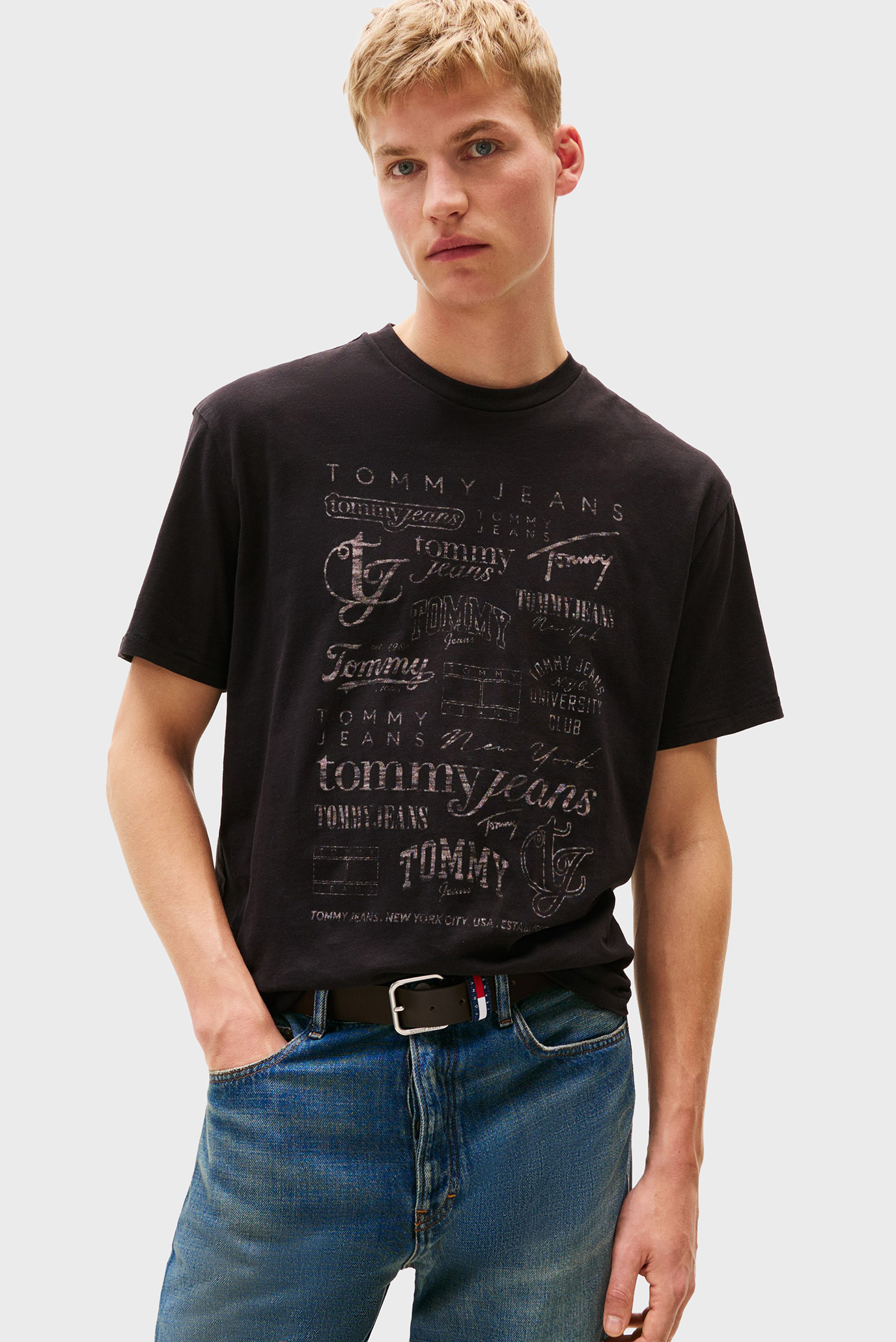 Мужская черная футболка RLX ARCHIVE Черный XXL Tommy Jeans DM0DM21584 Мужская черная футболка RLX ARCHIVE Черный XXL Tommy Jeans DM0DM21584