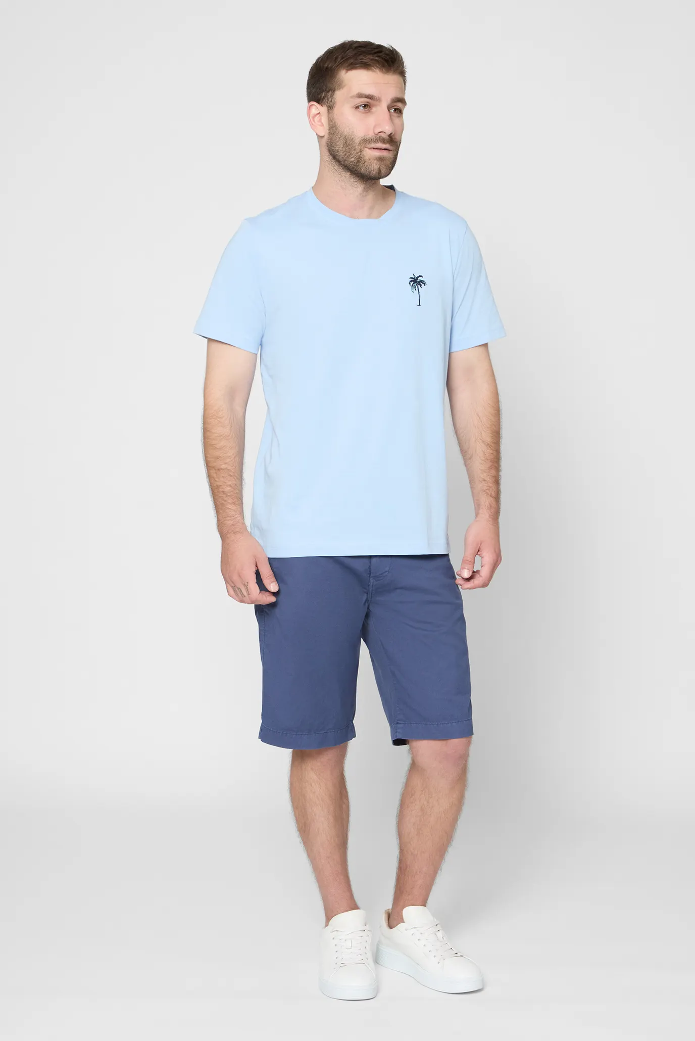 Мужская голубая футболка 4