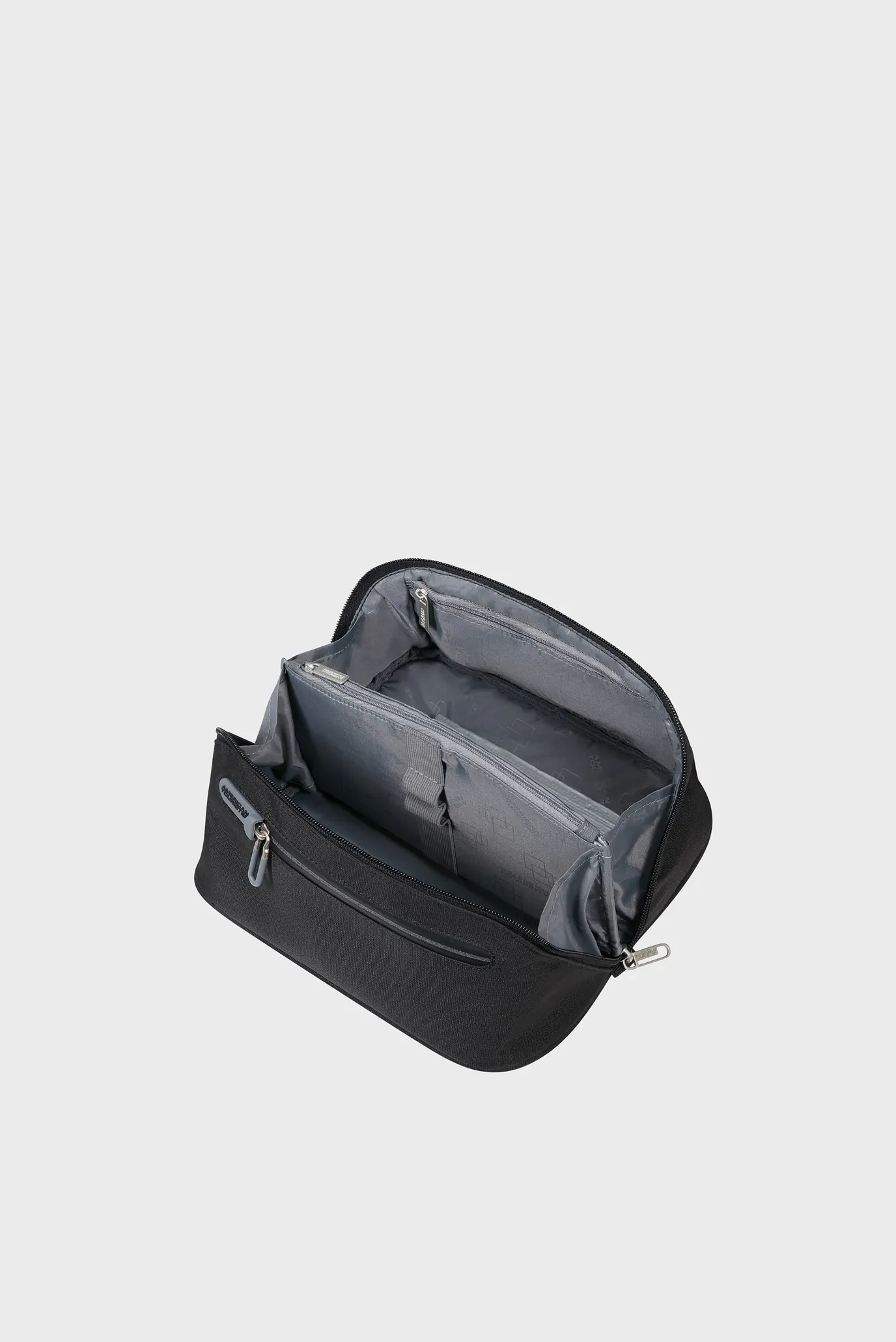 Черная косметичка CLOUDRIDER 5