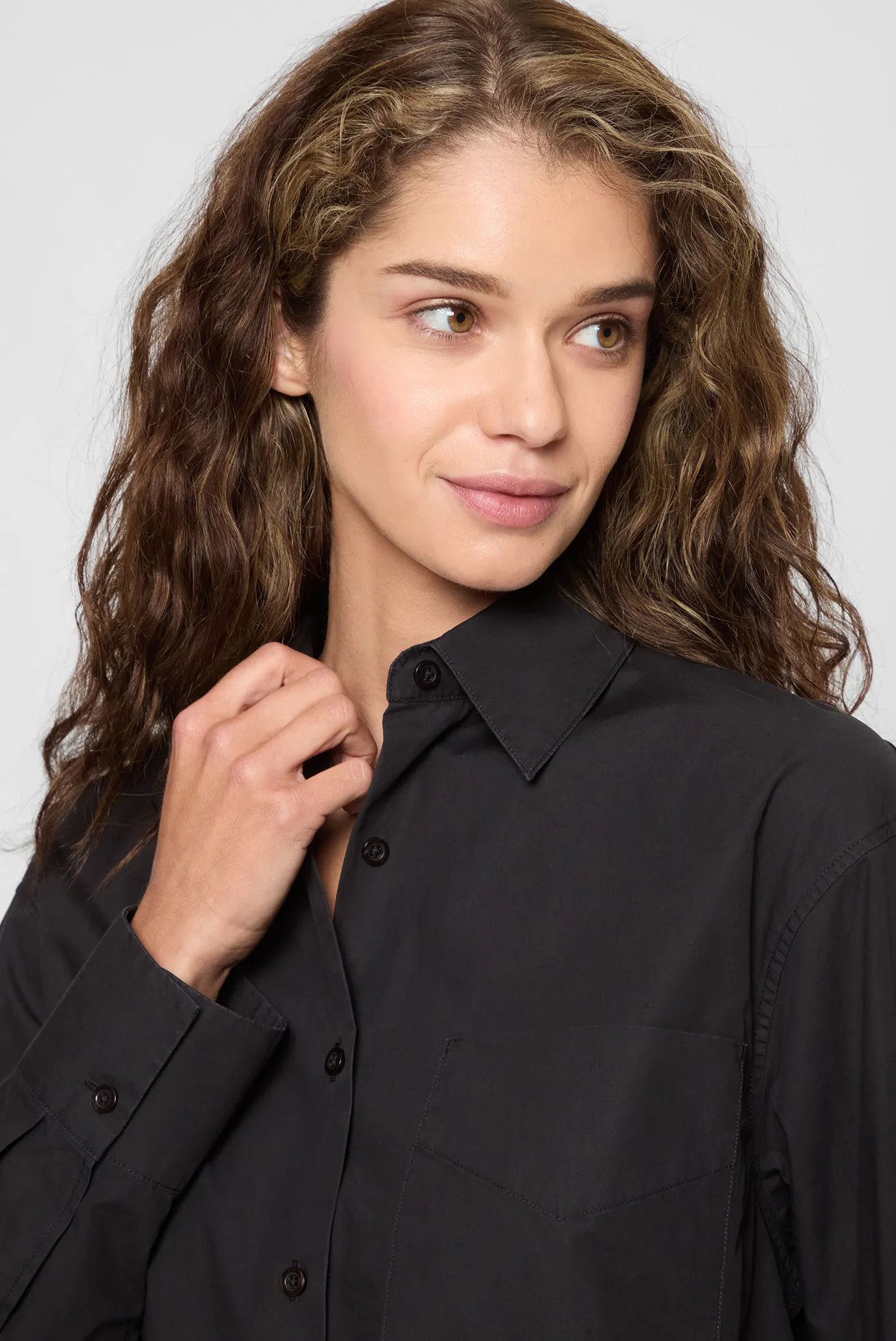 Жіноча чорна сорочка 2