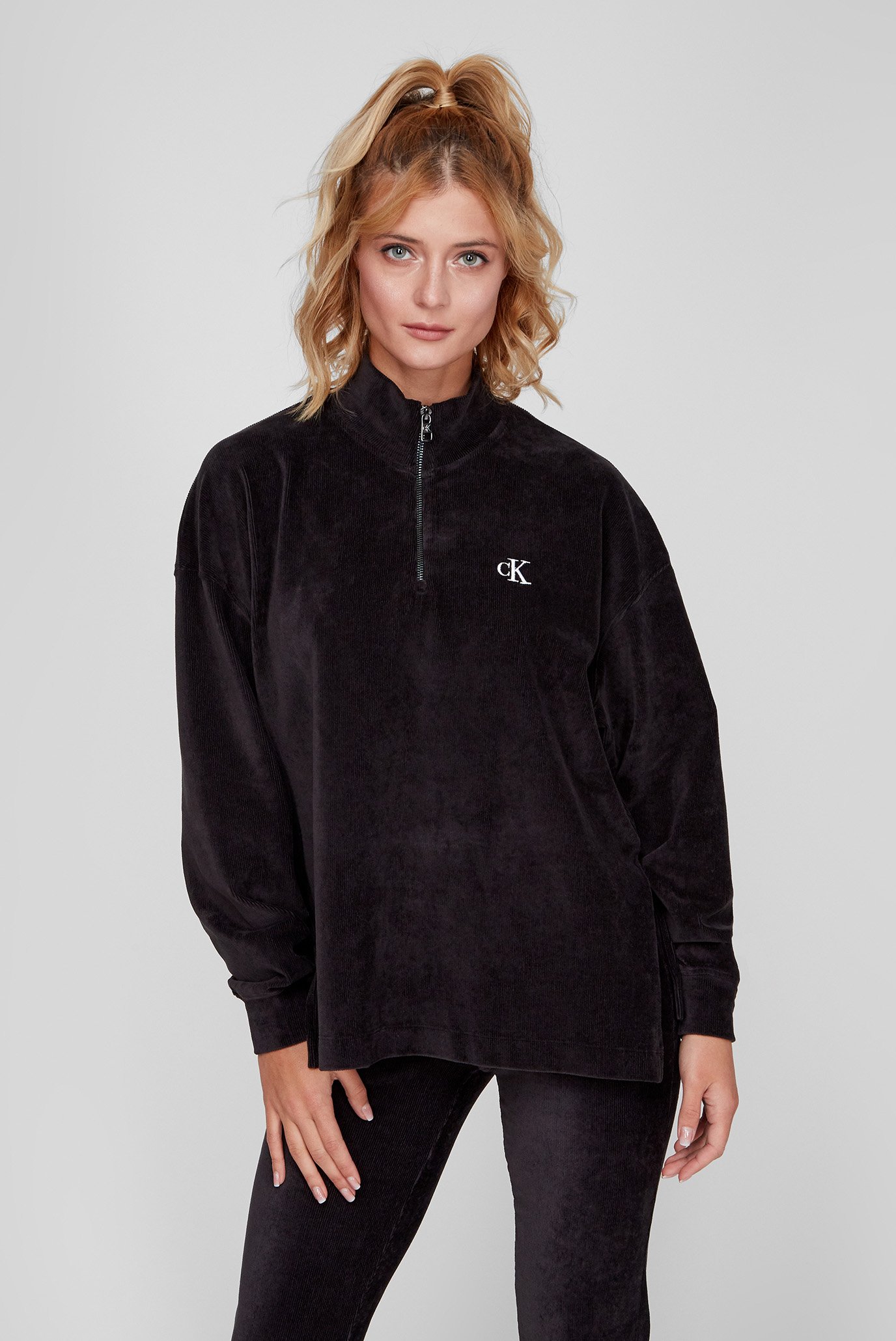 Женская черная вельветовая кофта Calvin Klein Jeans J20J217912_BEH — MD-Fashion Женская черная вельветовая кофта Calvin Klein Jeans J20J217912_BEH — MD-Fashion