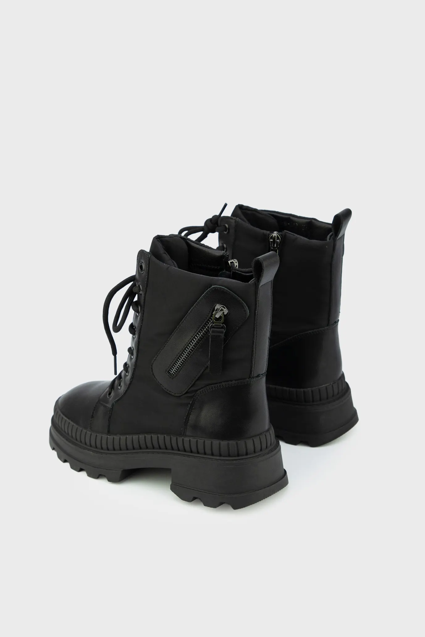 Жіночі чорні шкіряні черевики 4