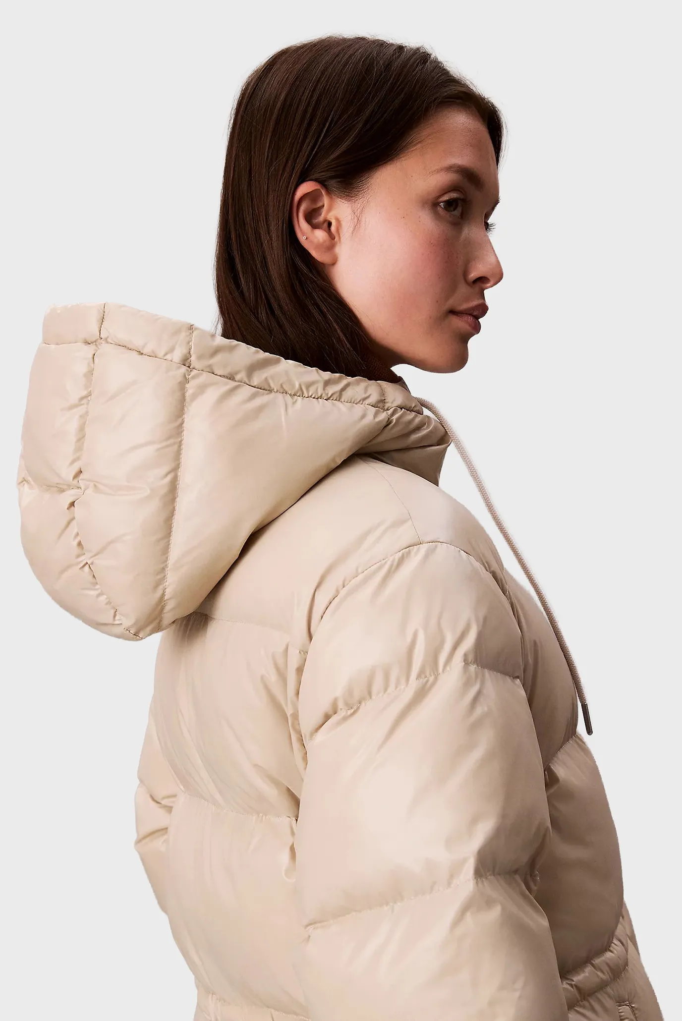 Жіночий бежевий пуховик SHINE 5
